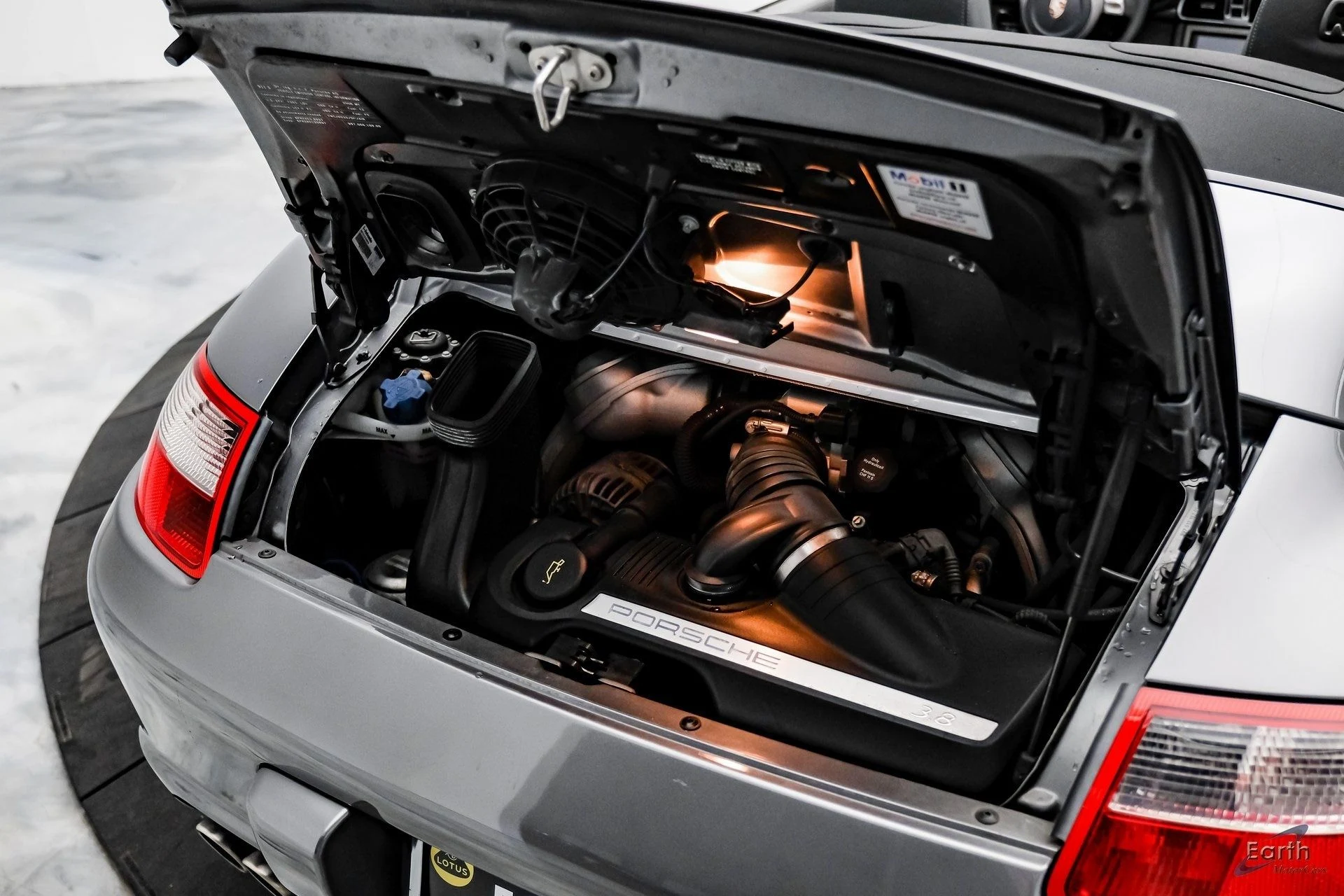 mph079_2342780928_88d8296ee866eae2709711a4ddb70646x_3e6a7c7241