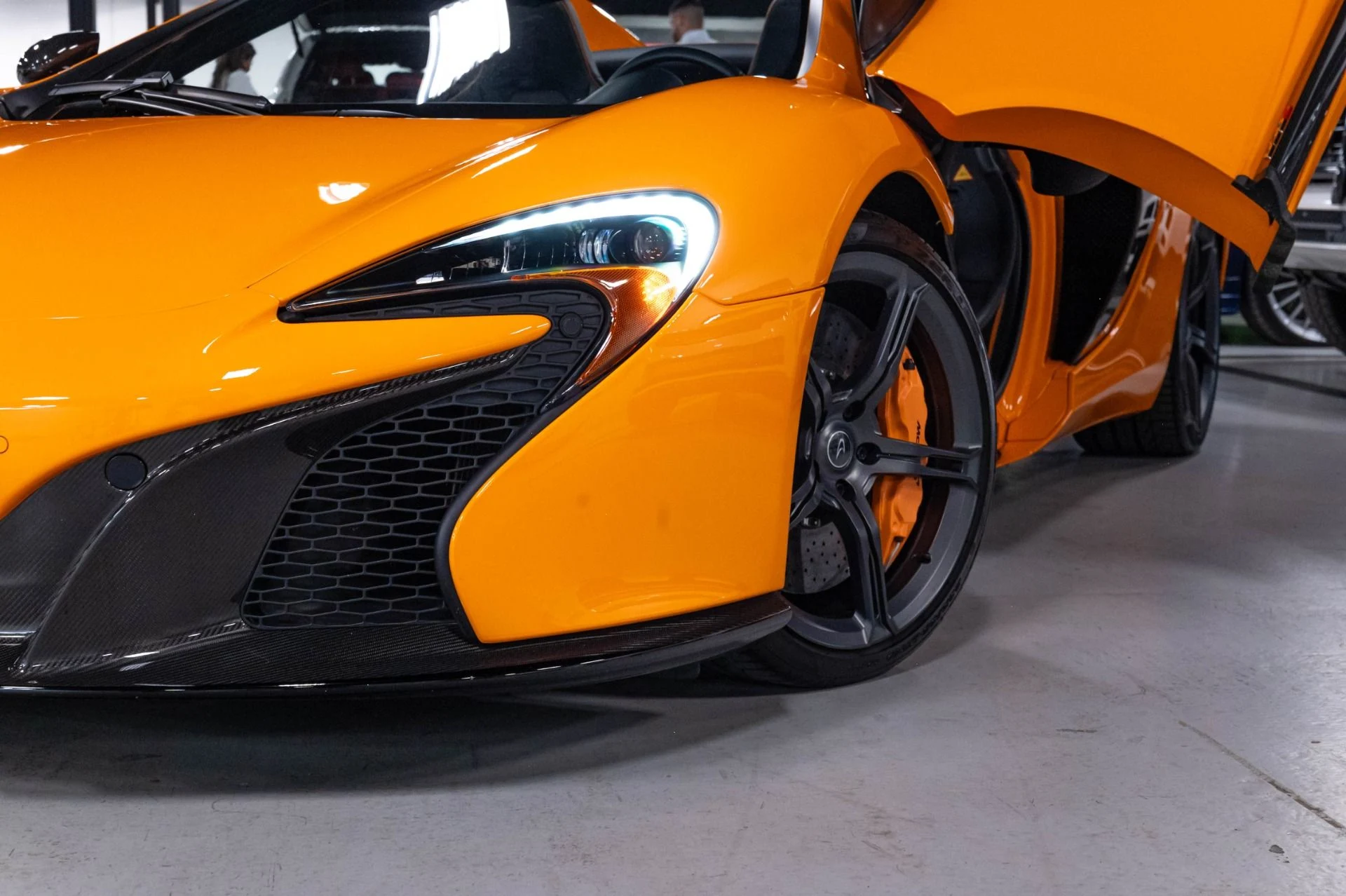 mph079_2466202696_Used_2015_Mc_Laren_650_S_Spider_1784647983_a26cf27aa6