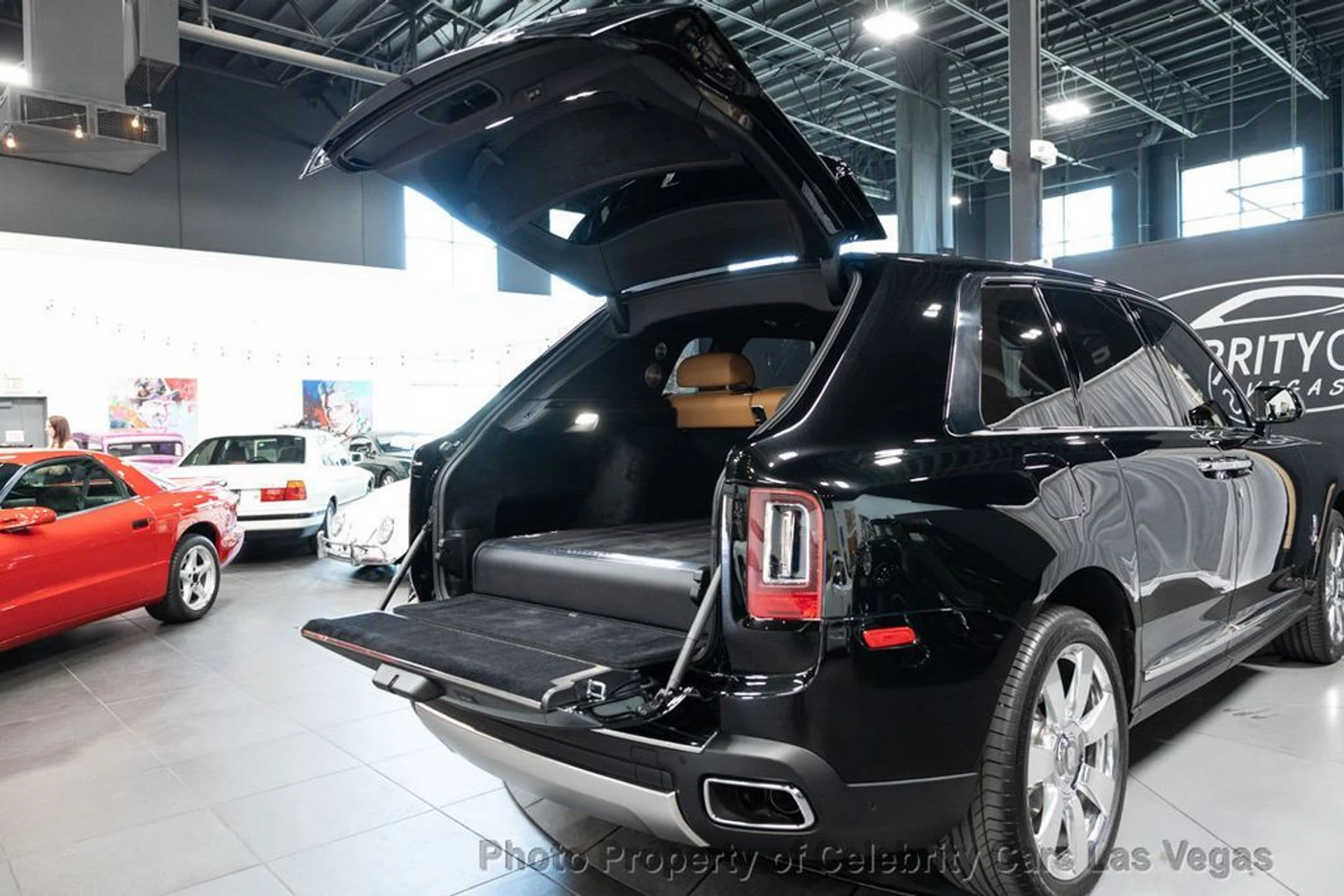 mph079_2488008382_used_2020_rolls_royce_cullinan_launchpackage404kmsrp_9707_22137832_80_1024_1cbed094b4