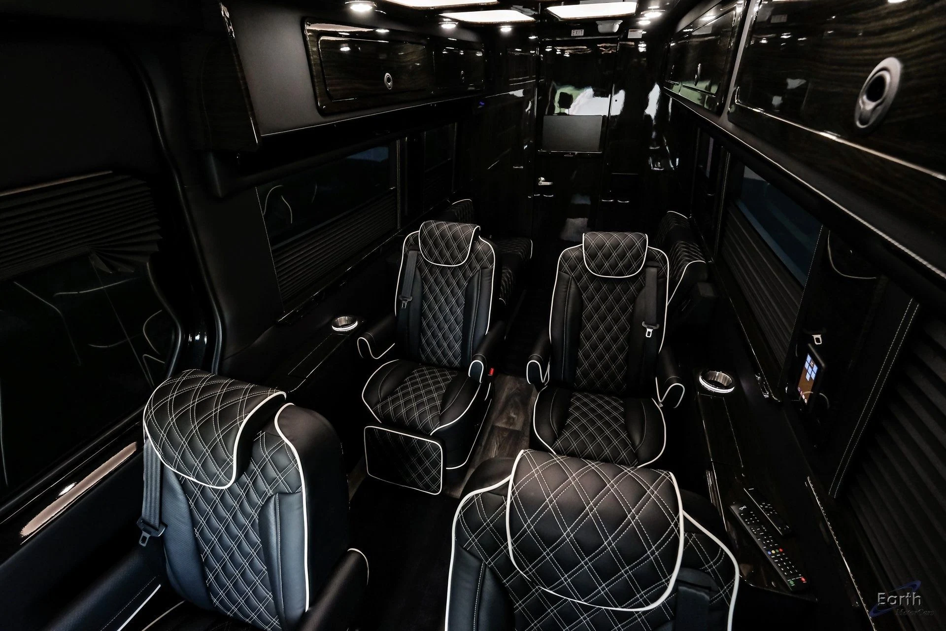 mph079_2552434119_0320a301691adf595e2bb55d9034fd5ex_92e11f47eb