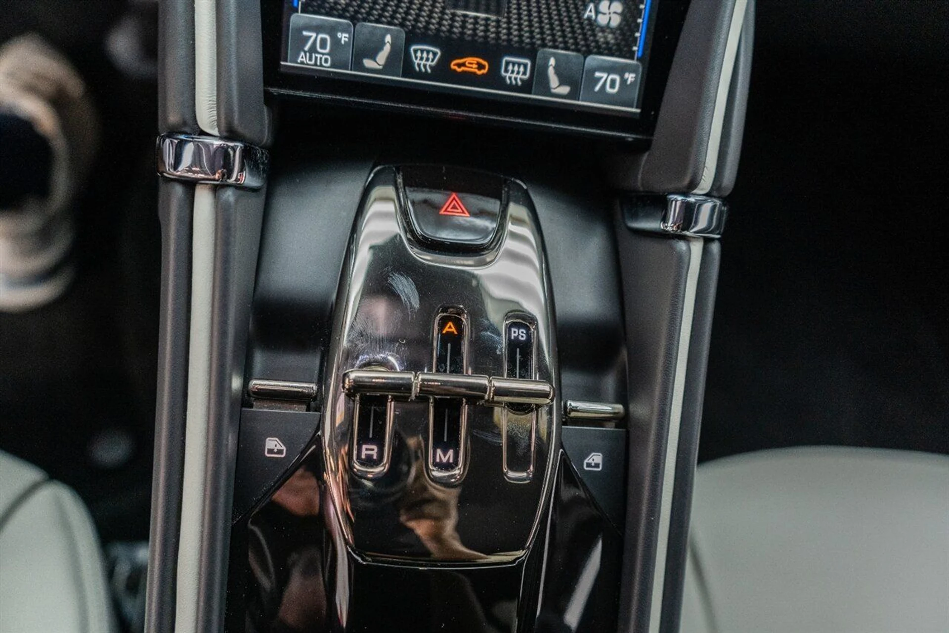 mph079_2732307856_db472442ec_1280_eb9421c1dc