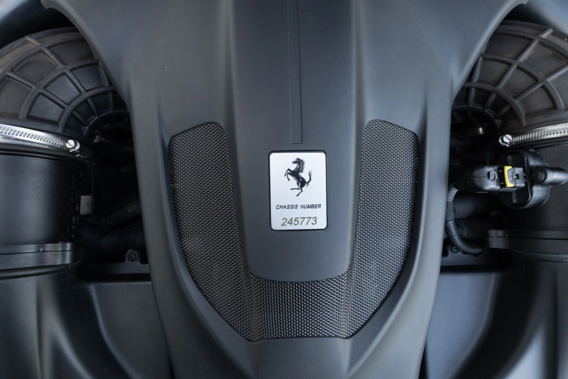 mph079_2747617699_Used_2019_Ferrari_Portofino_1779385815_6e373224ba
