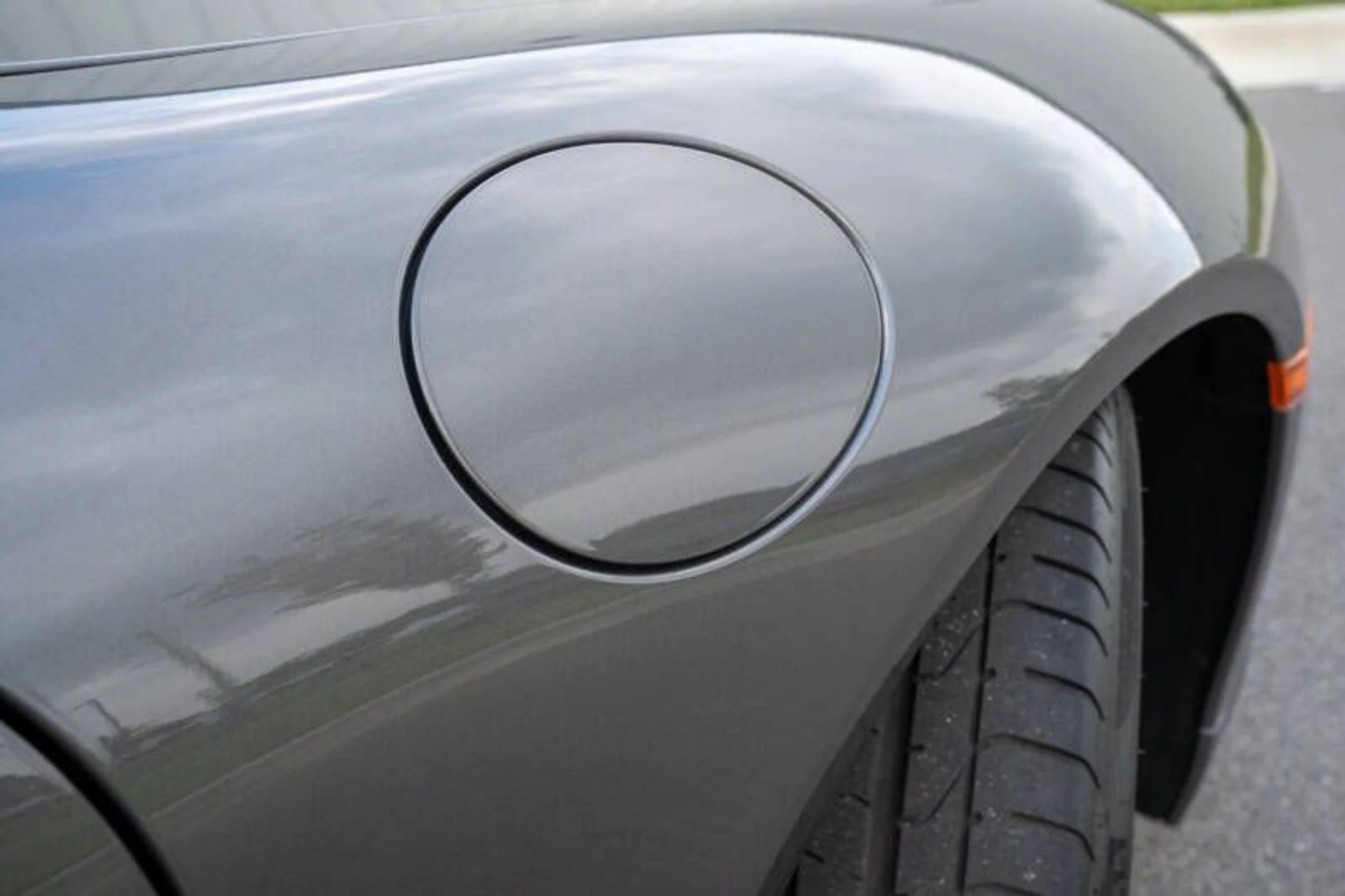 mph079_2756705465_2016_porsche_911_turbo_s_awd_2dr_coupe_0e96c14057