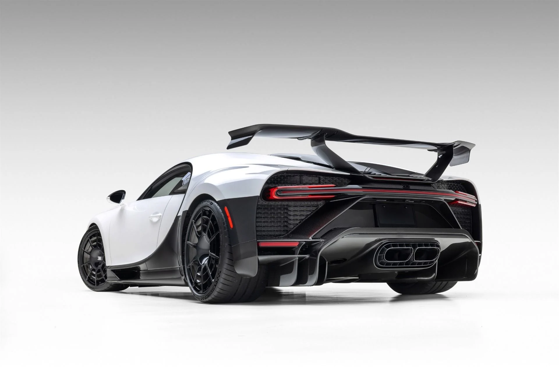 mph079_2768217889_11790_p80_l_d795000c51