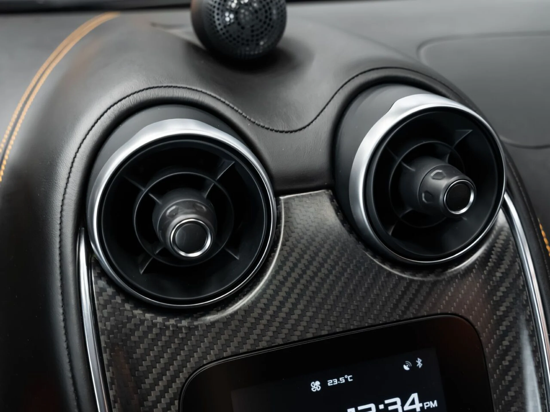 mph079_2836769951_mclaren_570s_2017_c9c04f7587