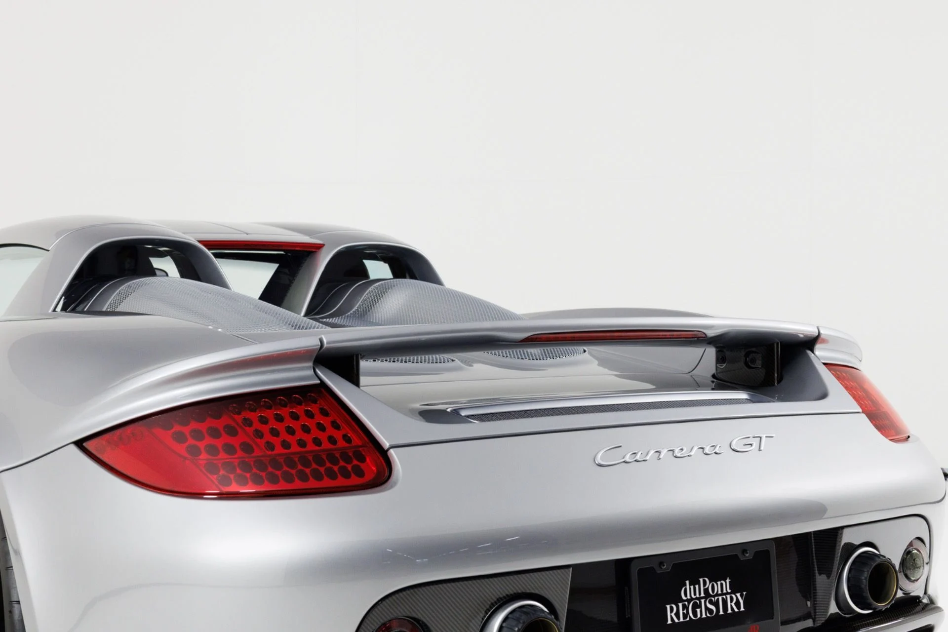 mph079_2856138607_Used_2004_Porsche_Carrera_GT_1780937853_bf00ce0857