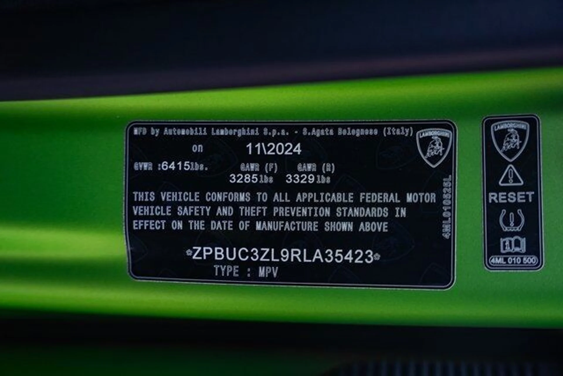 mph079_2873565889_886ec57795684765943a56b68642bf79_49ffdb63c8