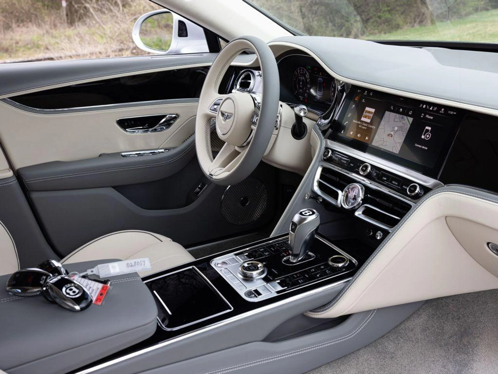 mph079_2941427906_500853697_69ac49ce42328134f501cf75_2e1d944b90