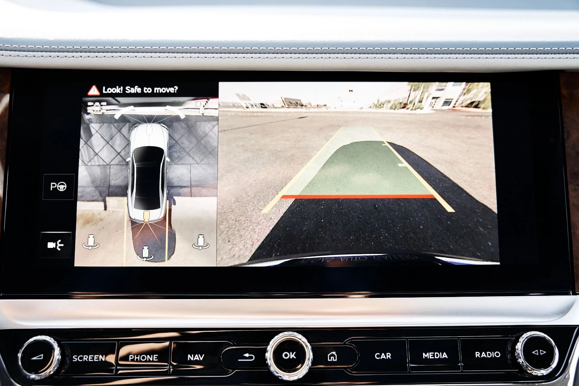 mph079_3160338068_Used_2026_Bentley_Flying_Spur_V8_1775613385_635449d7fd