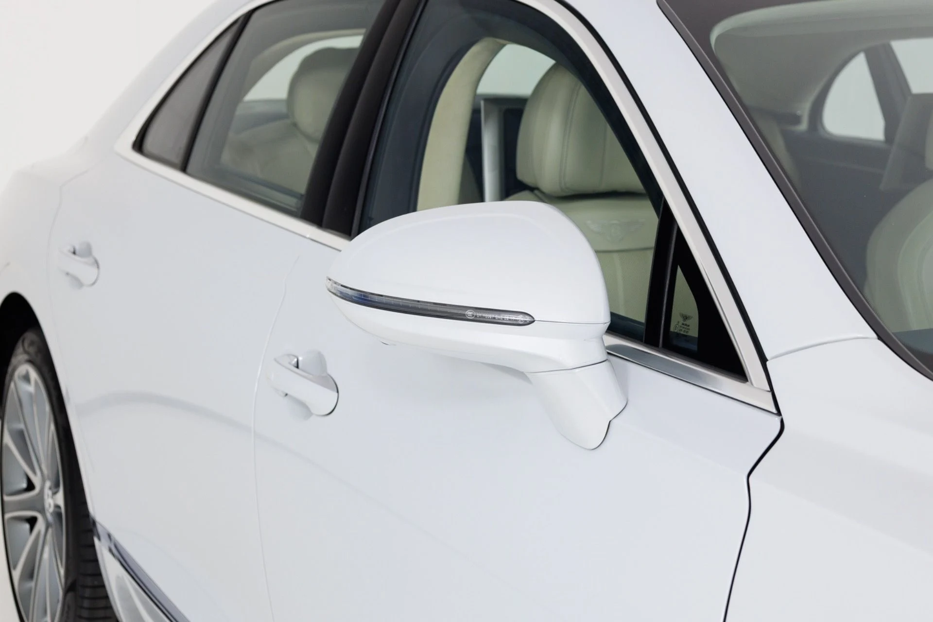 mph079_3198100092_Used_2020_Bentley_Flying_Spur_W12_1776899572_6f20bd7879