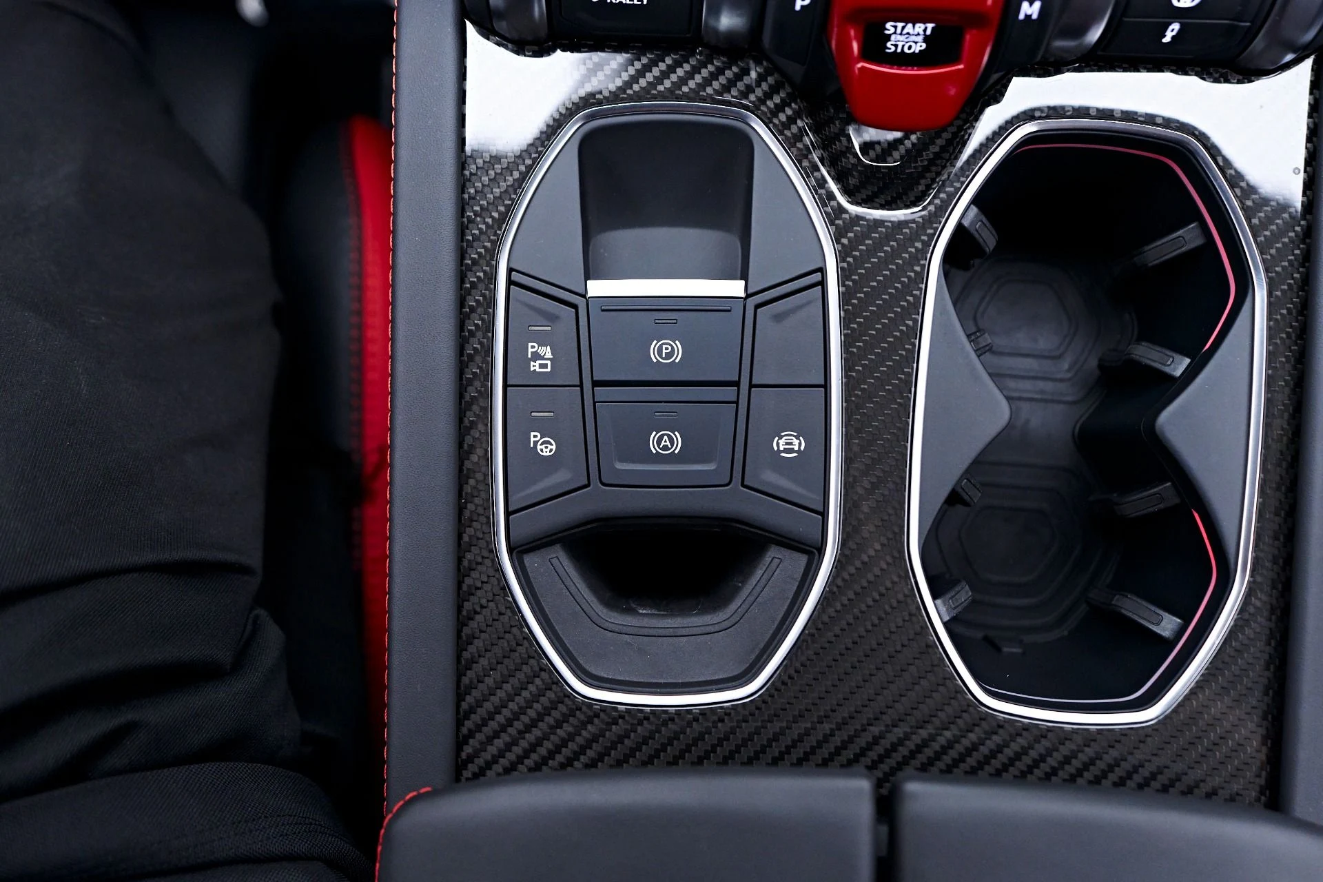 mph079_3216930851_Used_2024_Lamborghini_Urus_Performante_1751408326_1d800c1959