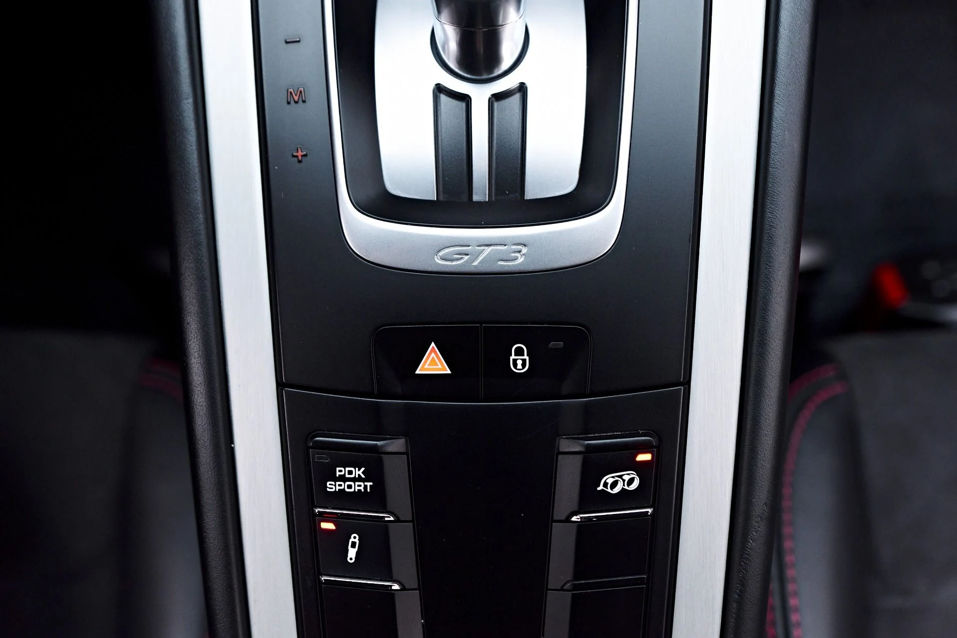 mph079_3260543842_Used_2014_Porsche_911_GT_3_1749519780_1a476f91aa