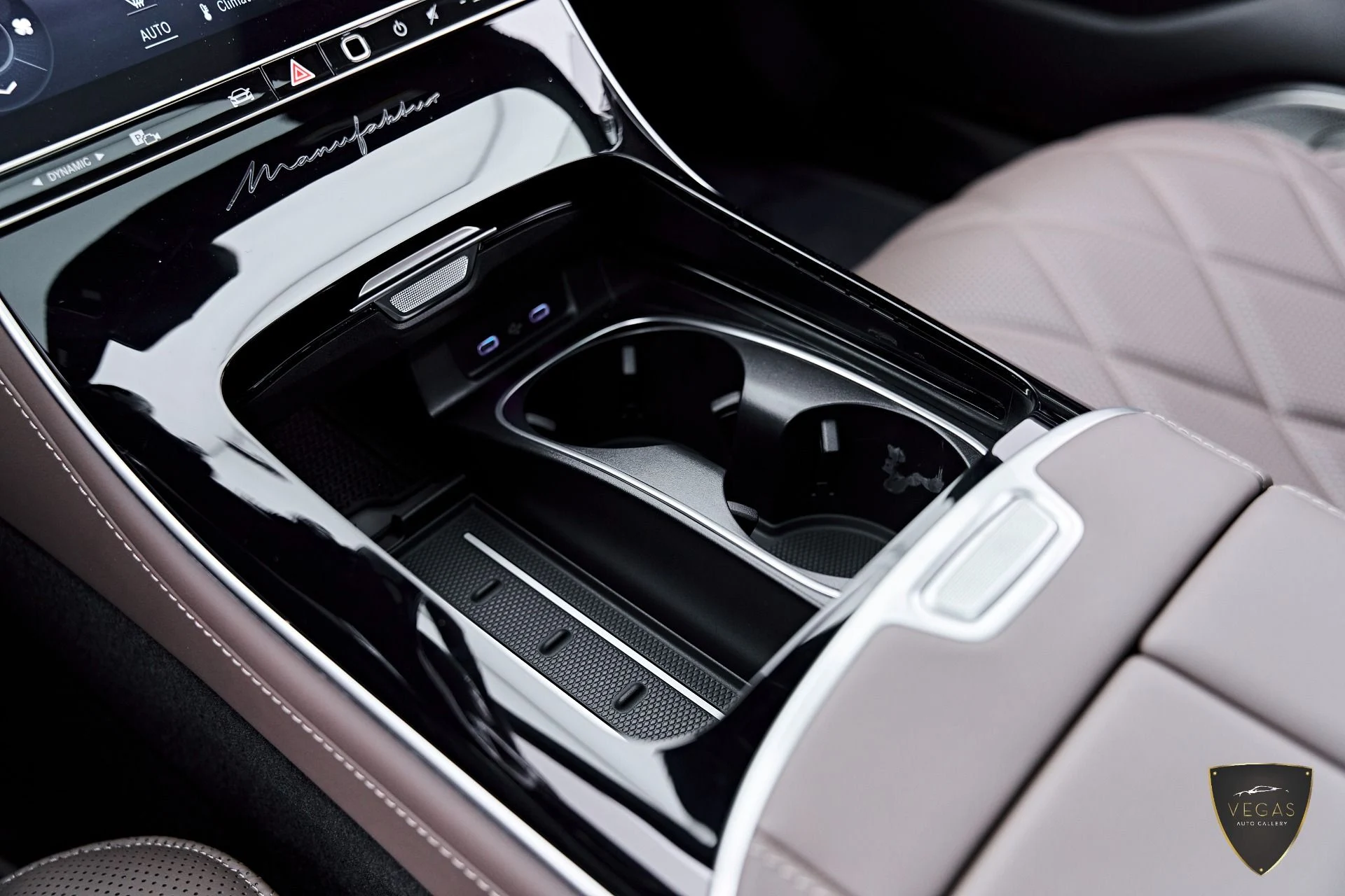 mph079_3416404656_Used_2024_Mercedes_Benz_S_Class_Maybach_S_680_1783156692_cee818f11f