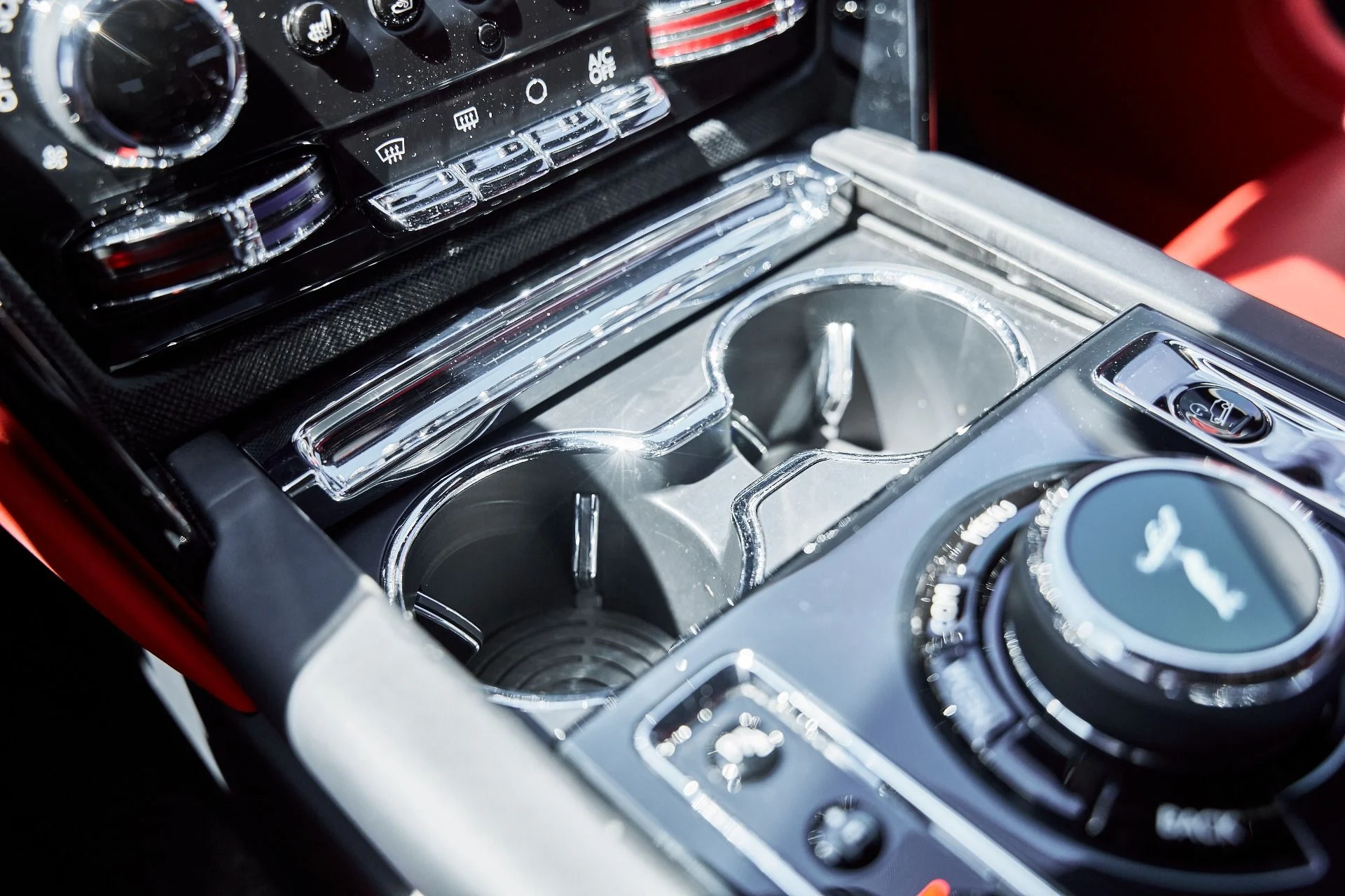 mph079_3447155420_Used_2024_Rolls_Royce_Cullinan_Black_Badge_1775871085_a1a949c627