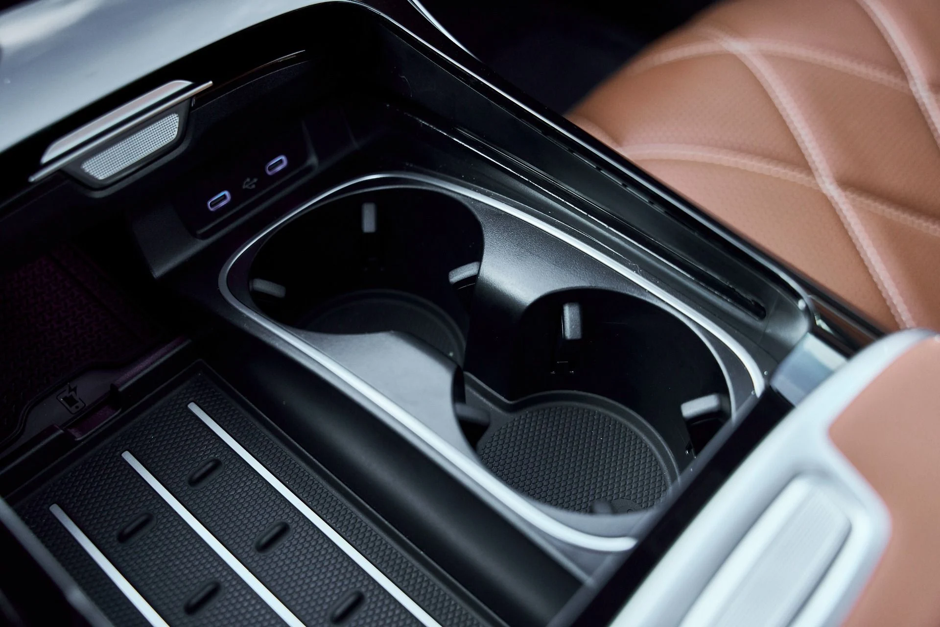 mph079_3541423528_Used_2026_Mercedes_Benz_S_Class_Maybach_S_680_1769716788_c067f0050a