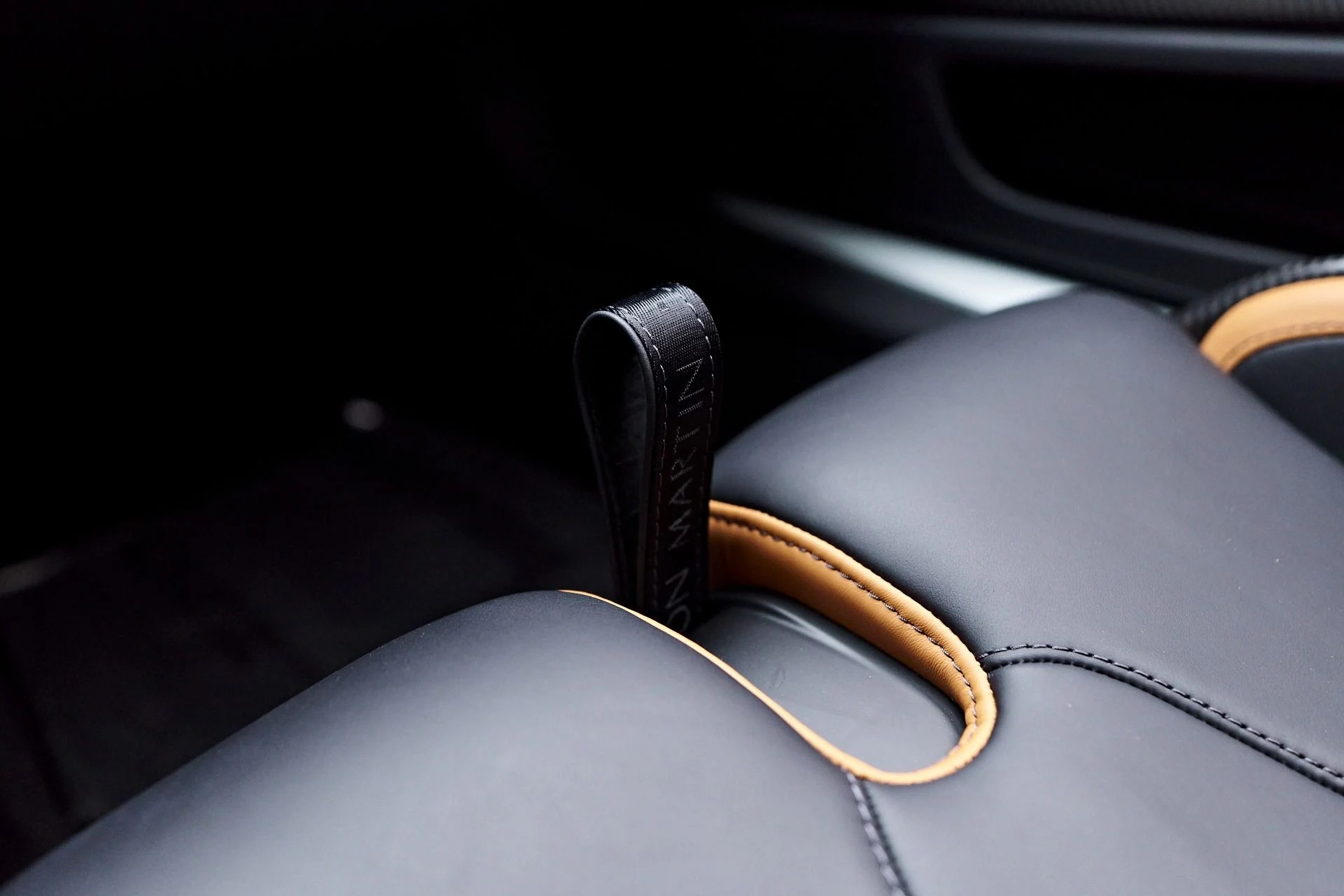 mph079_3632803893_Used_2024_Aston_Martin_DB_12_1756329442_c100c99dd5