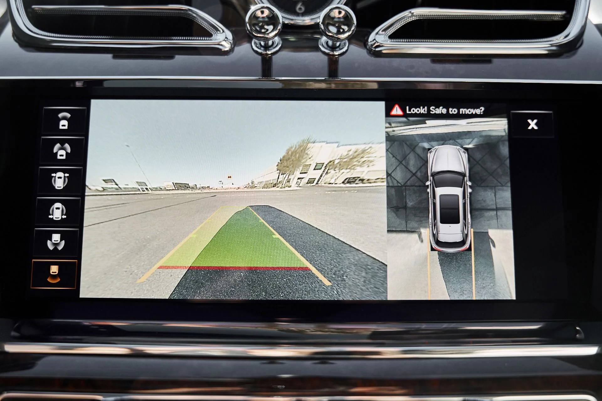 mph079_415129998_Used_2023_Bentley_Bentayga_EWB_Azure_1773968922_d633aa063e