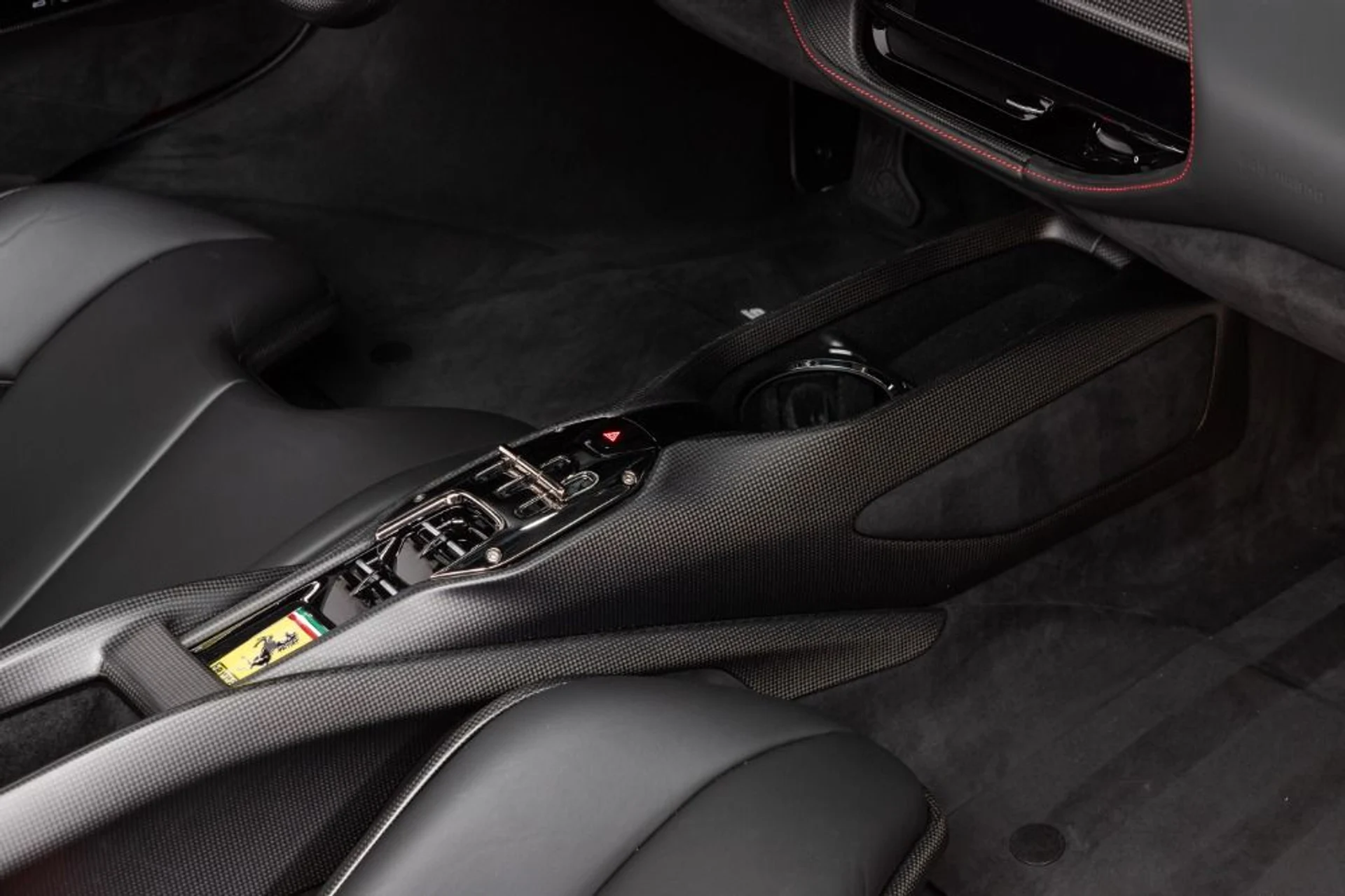 mph079_4221914660_Used_2022_Ferrari_SF_90_Spider_5bf6ec0f2c