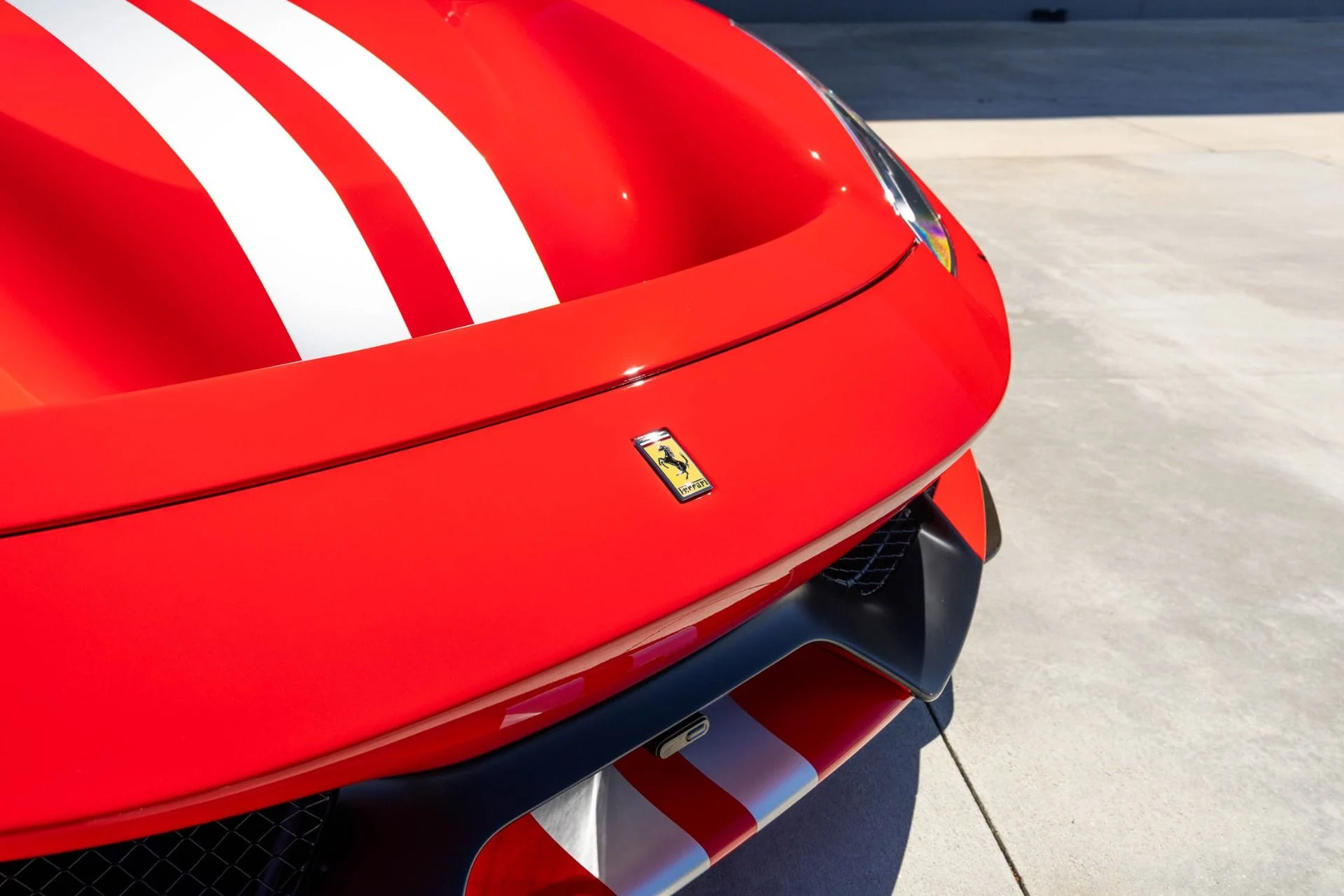 mph079_662931761_Used_2019_Ferrari_488_Pista_1760720845_303e4a5774