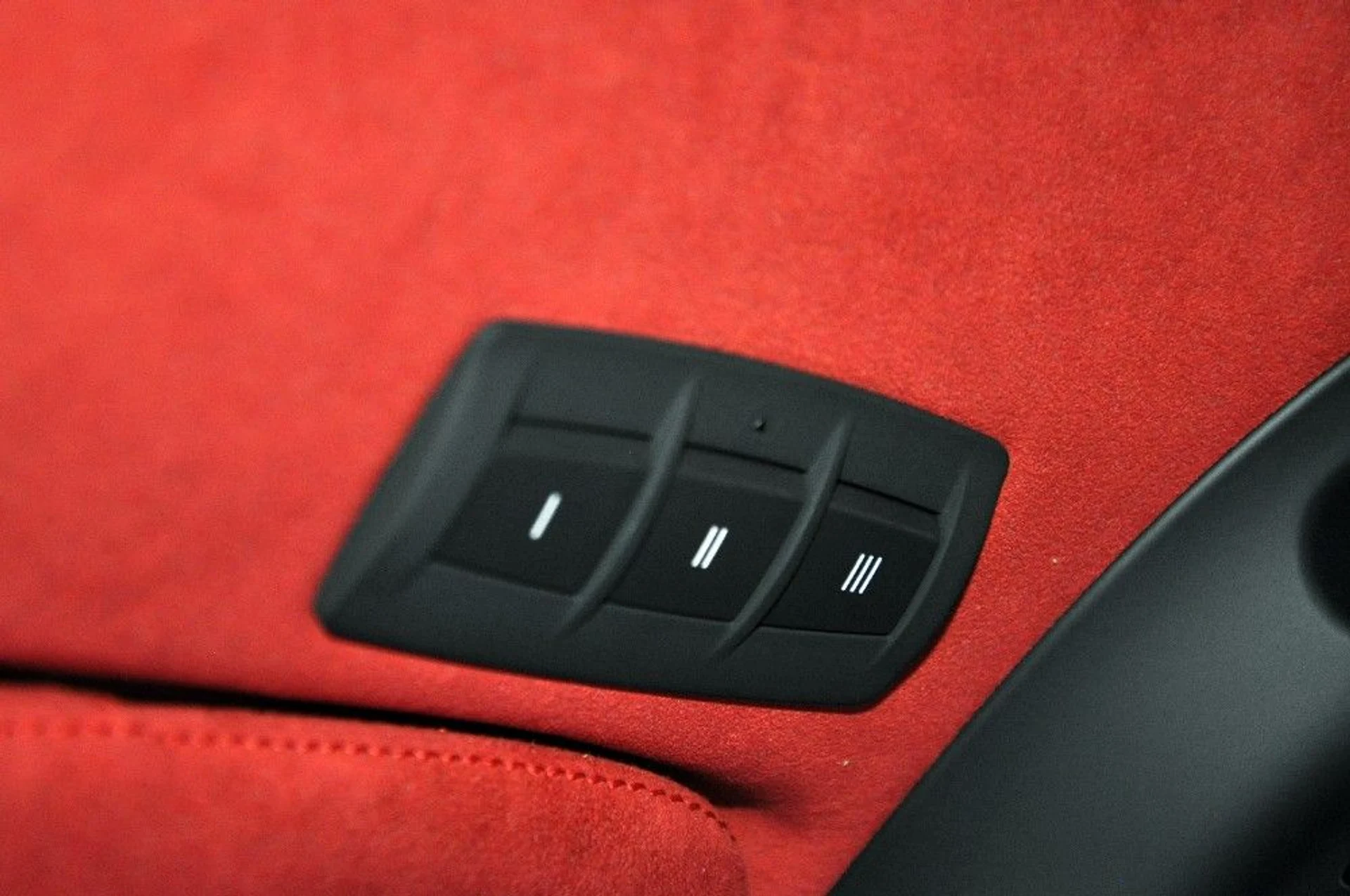 mph079_739348260_82_p80_l_b10e190864