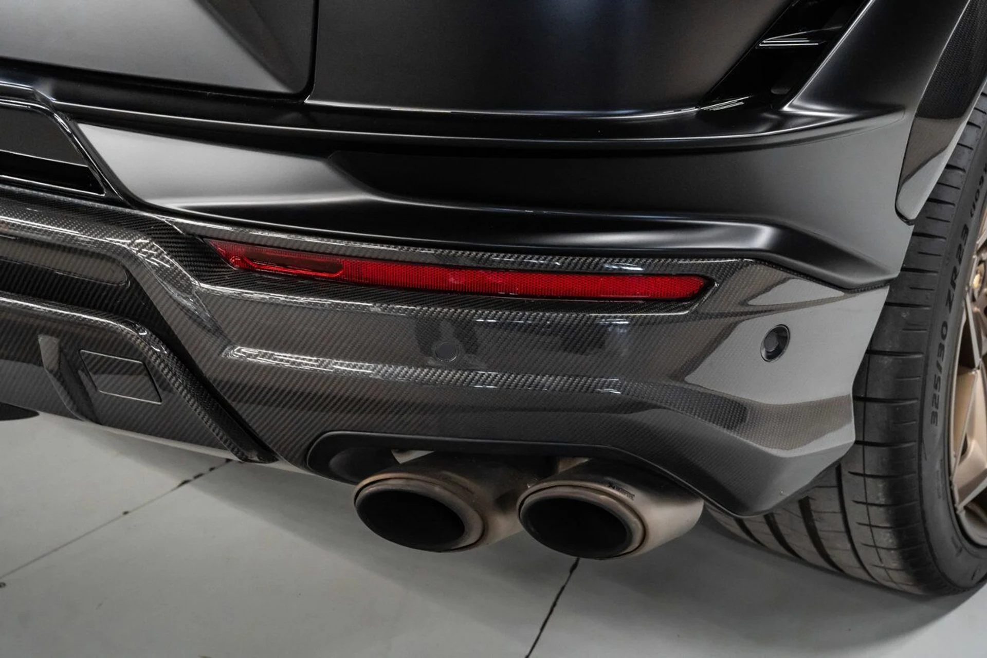 mph079_8661150_lamborghini_urus_2023_62d26387c1