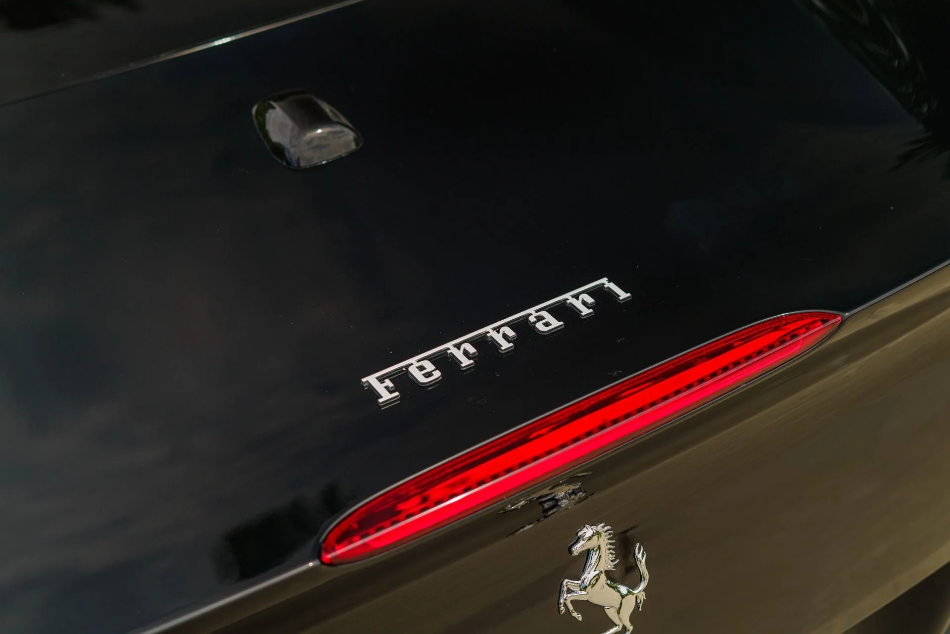 mph079_937949673_Used_2019_Ferrari_Portofino_1783726040_f2f18e60ad