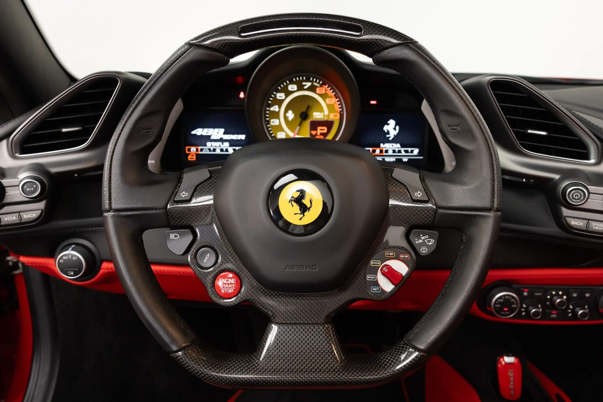 mph080_1000146747_Used_2017_Ferrari_488_Spider_1782928038_470cd6e4b9