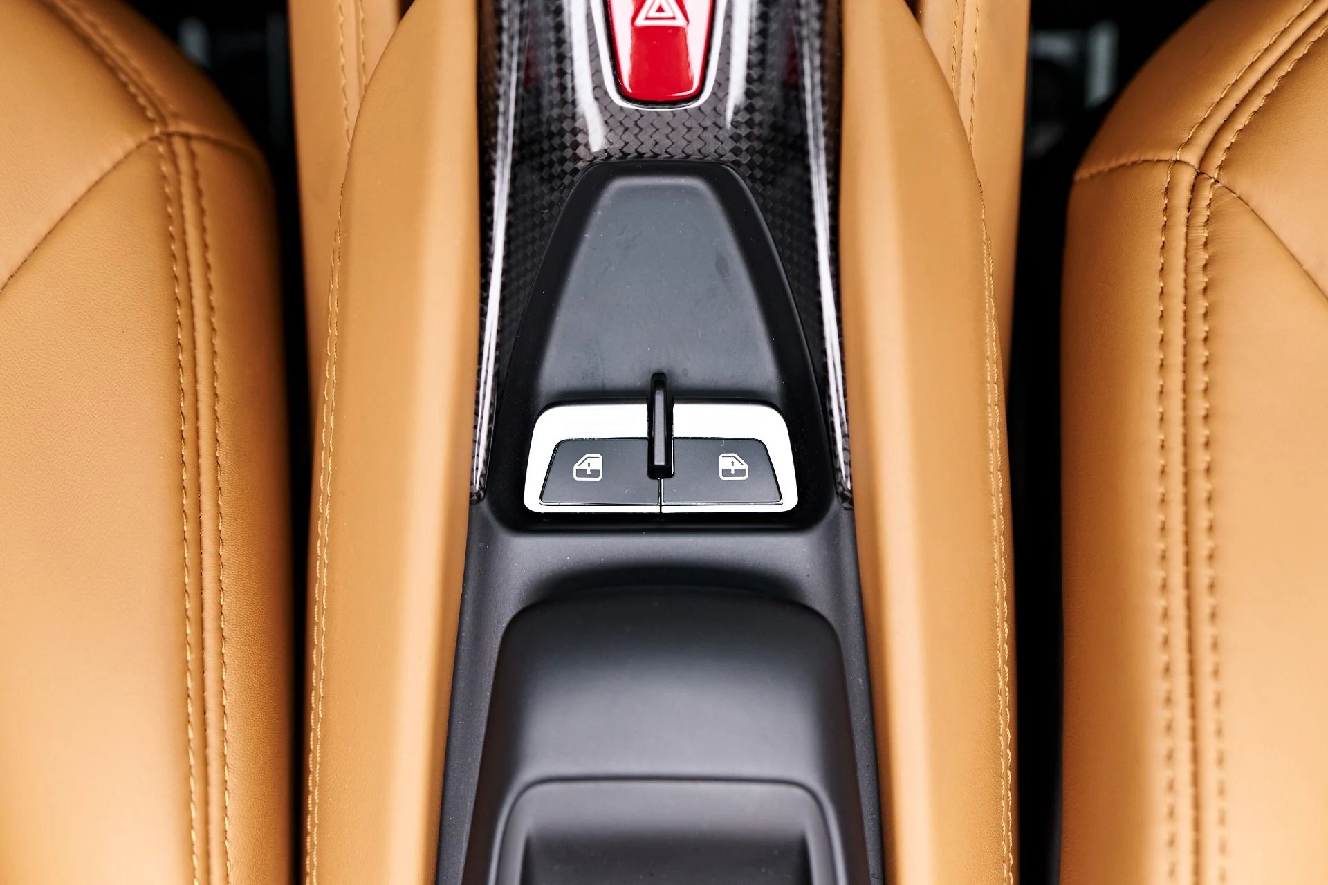 mph080_1257335270_Used_2022_Ferrari_F8_Spider_Base_1757638675_7b18c26458