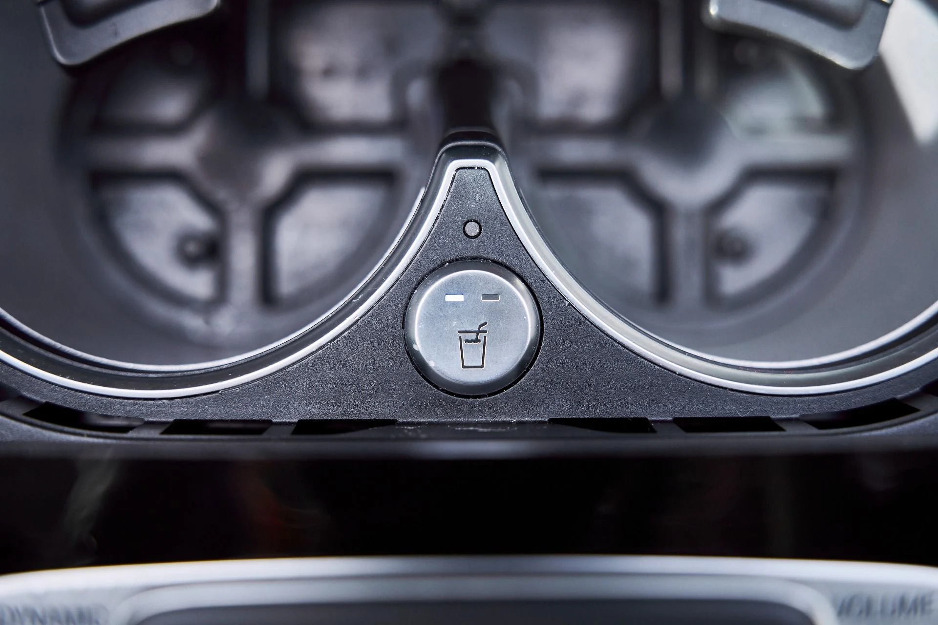 mph080_1586174194_Used_2022_Mercedes_Benz_GLS_Maybach_GLS_600_1769655703_faddb88308