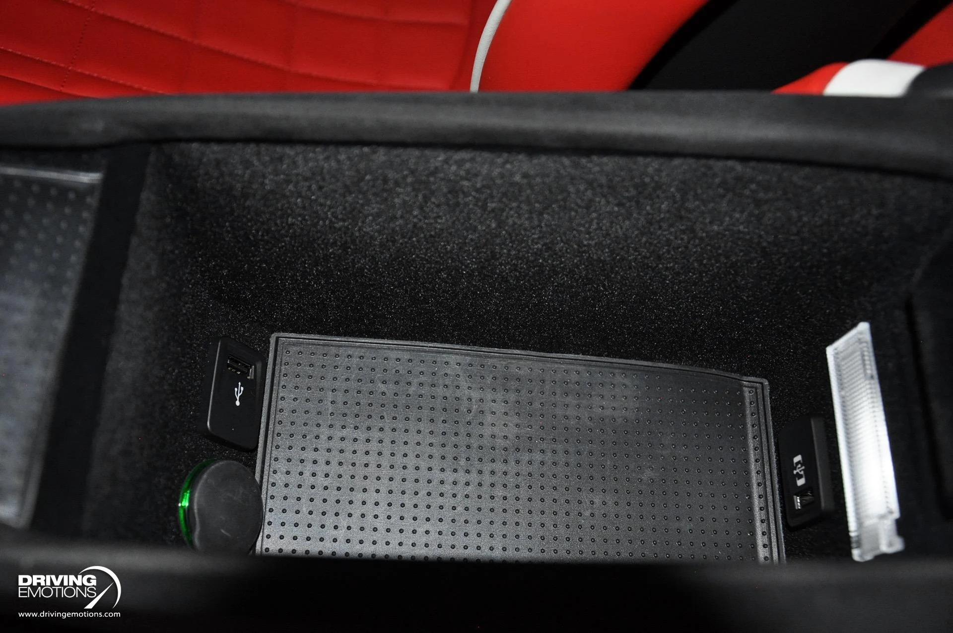 mph080_1757425584_882_p81_l_49887378dc