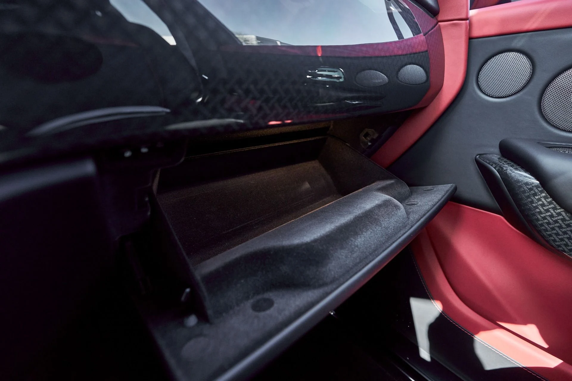 mph080_1778344412_Used_2022_Rolls_Royce_Cullinan_Black_Badge_1764038854_a10876b07c