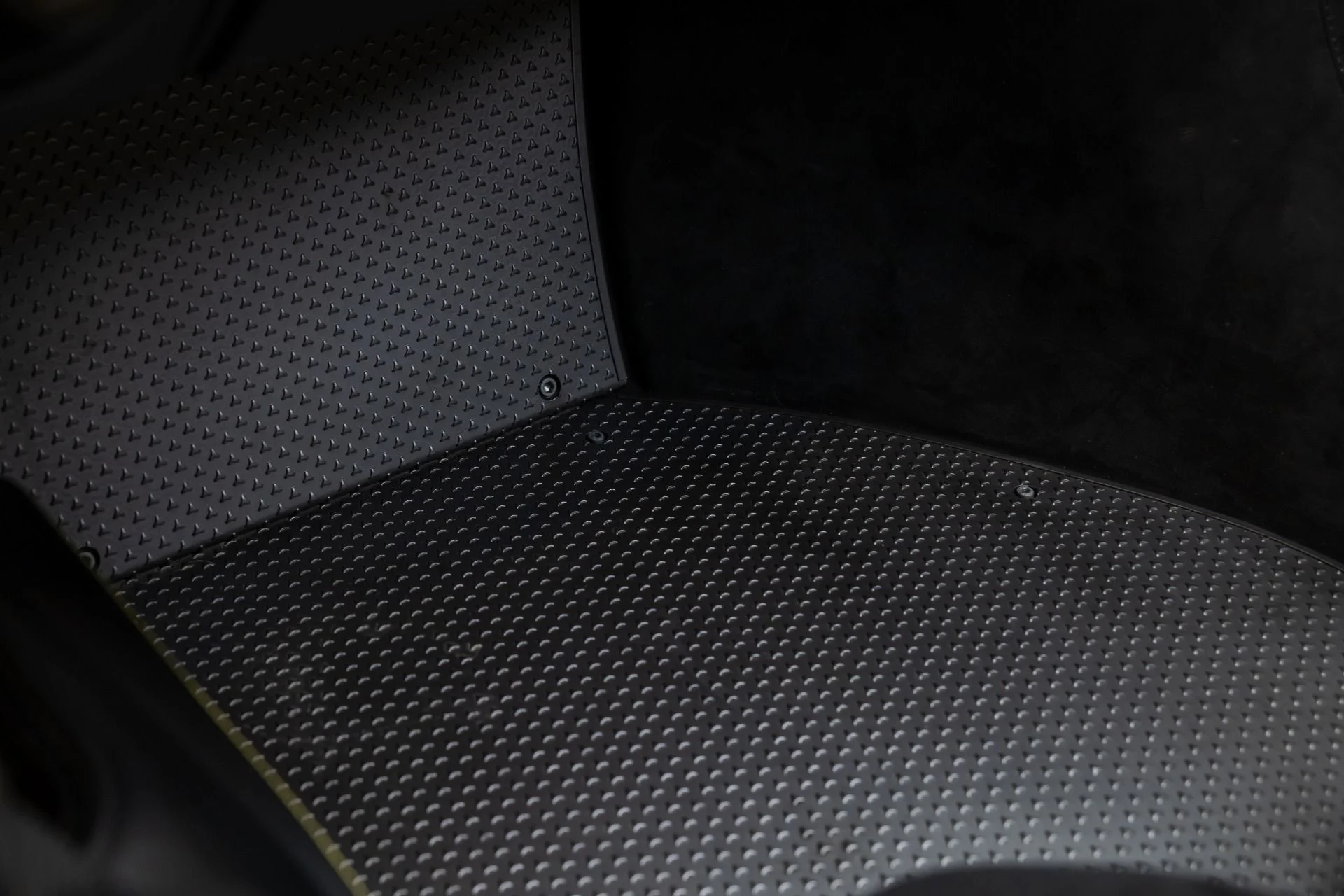 mph080_1813916974_13163_p81_l_4467c885c6