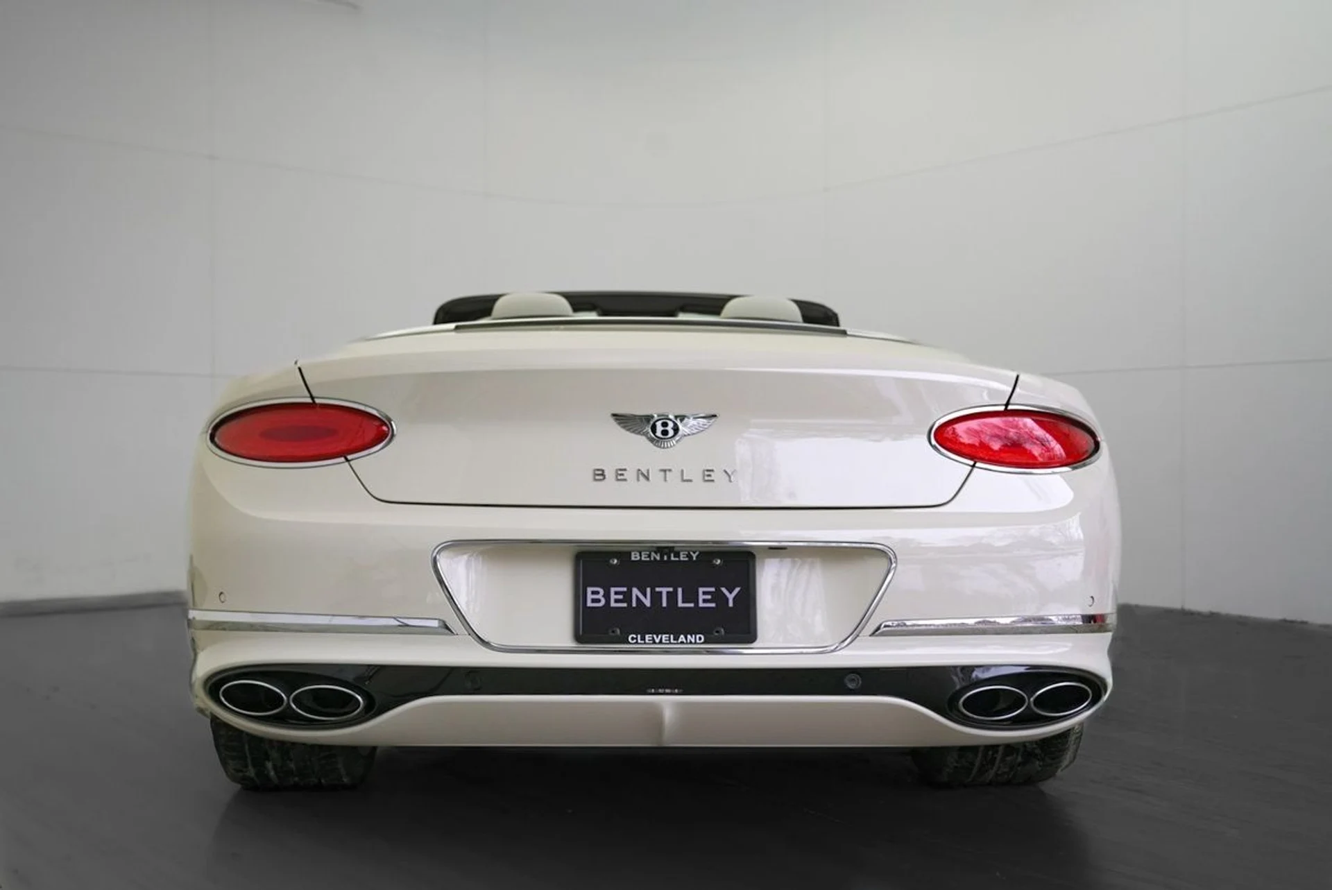 mph080_1938467971_z615ye94ieksh0x78zxpcmq14xh3_7e06fb9334