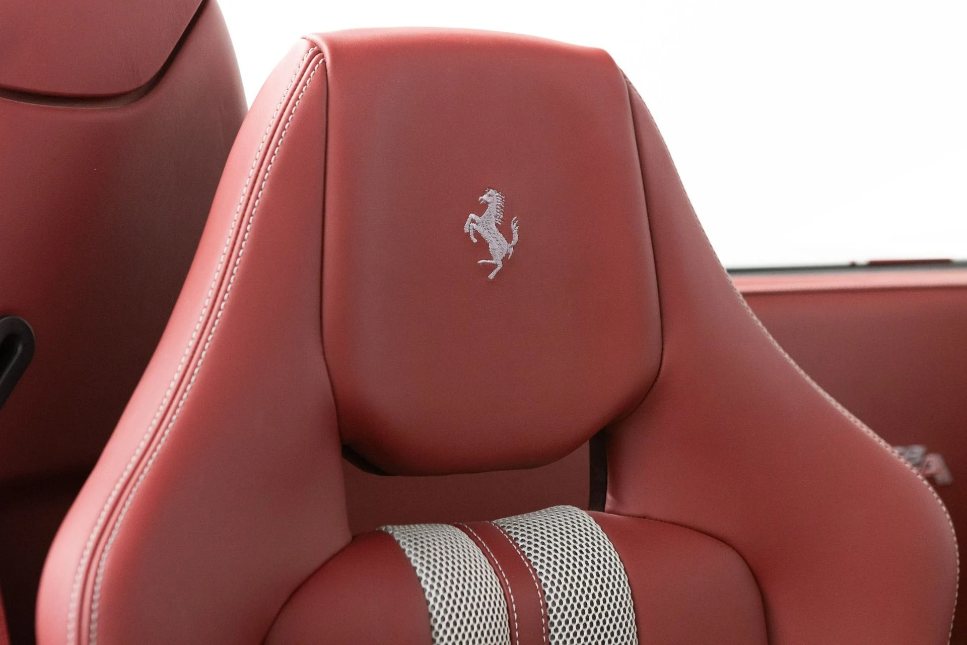 mph080_2098827156_Used_2015_Ferrari_458_Speciale_A_1782410350_a7a11b071a