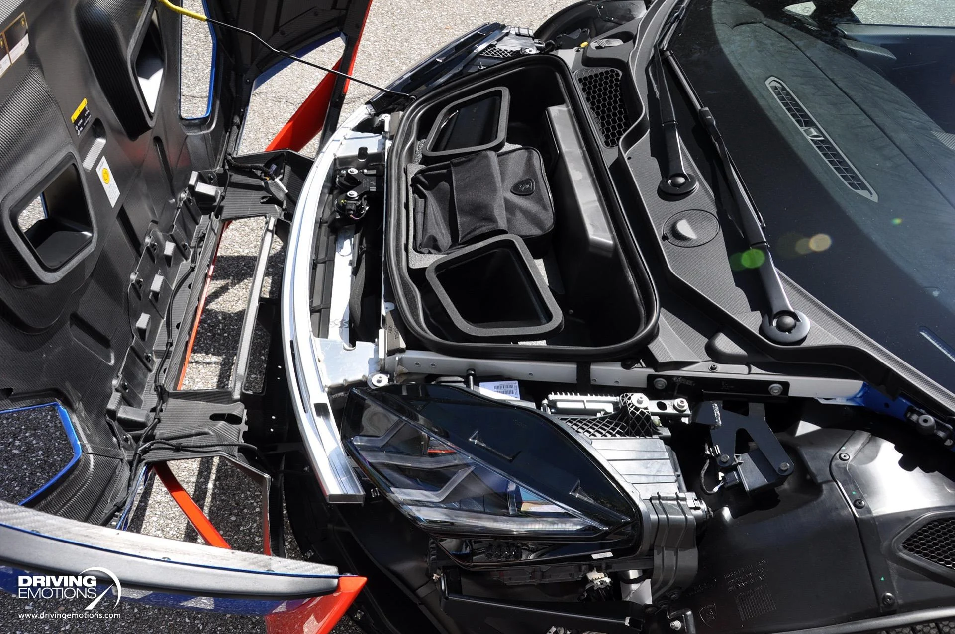 mph080_2233107320_743_p81_l_716cb625ea