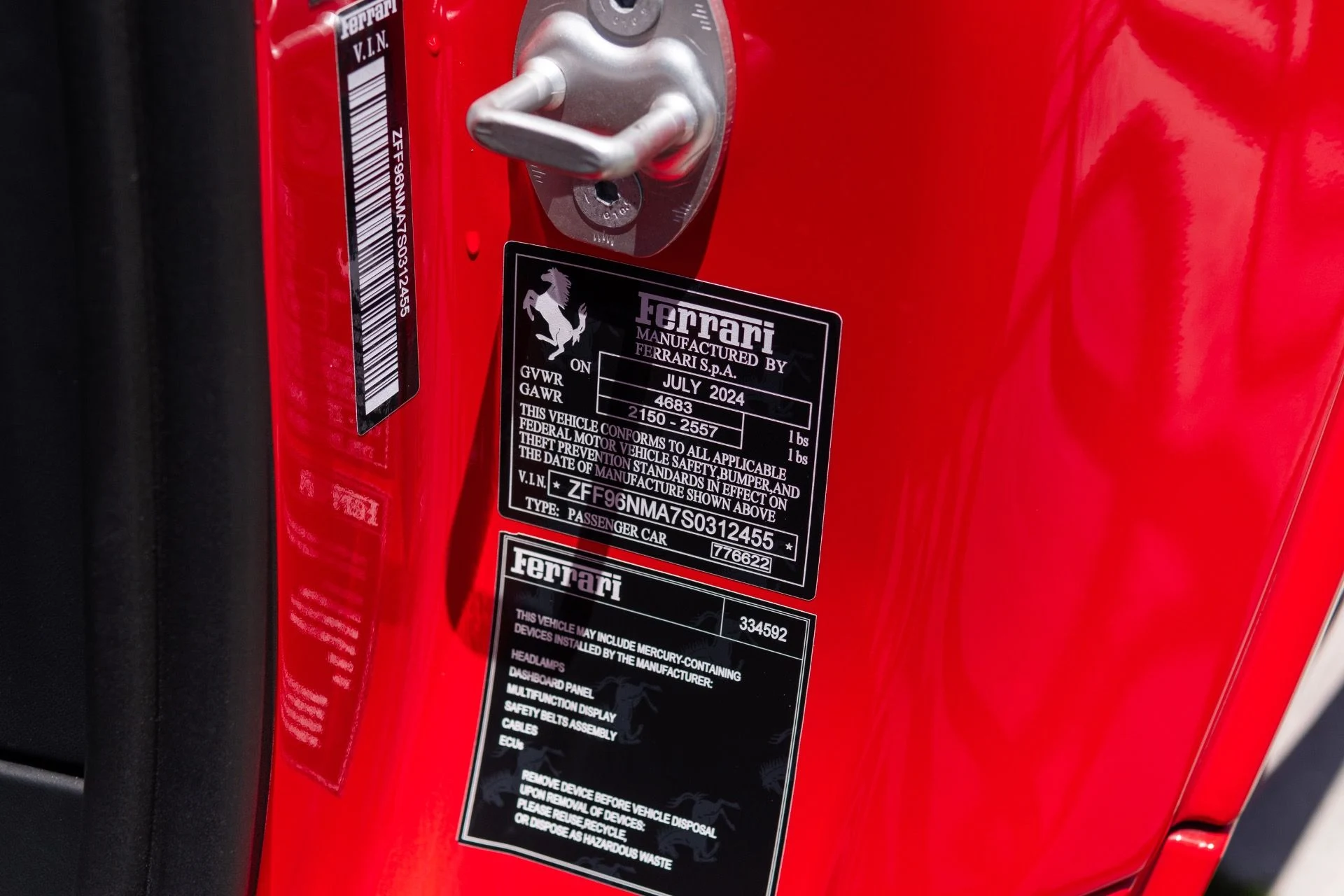 mph080_2291528539_Used_2025_Ferrari_SF_90_Spider_1779242340_5c7d239a5a