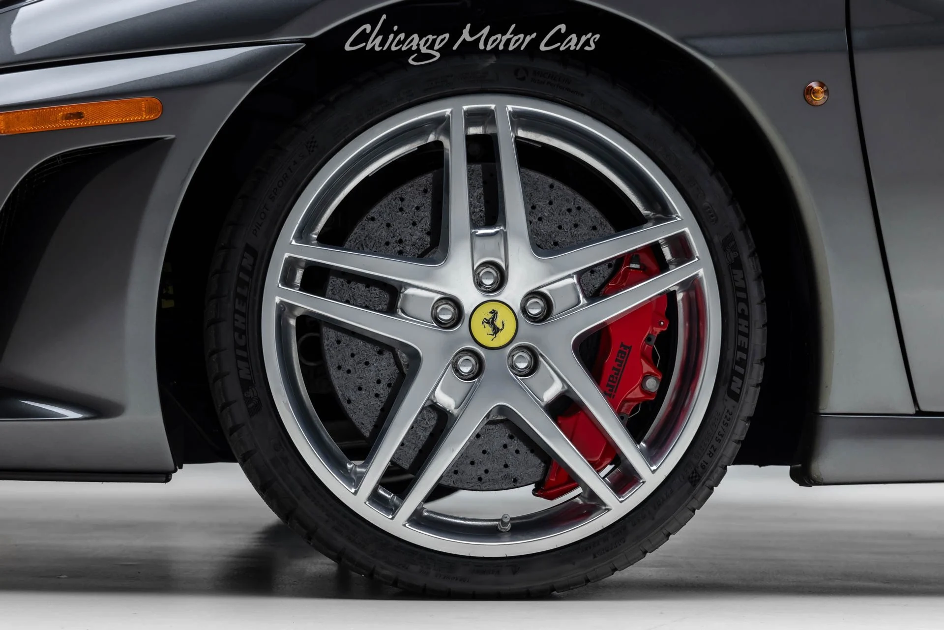 mph080_2400817758_13405_p81_l_90a4f64caa