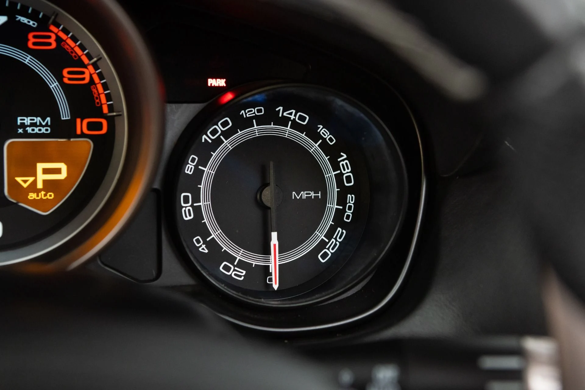 mph080_2521461899_Used_2010_Ferrari_California_1773068513_5b542c7090