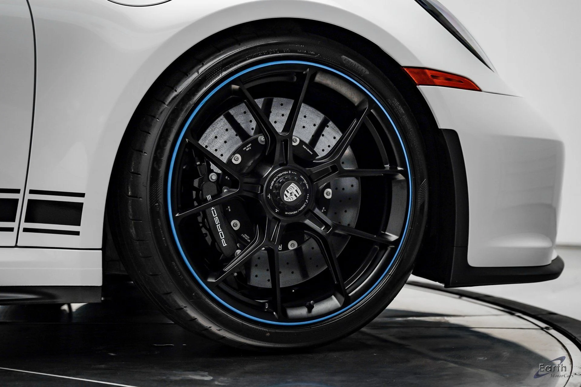 mph080_2637185978_862ce93c32288a26c802b817f8ab1341x_22003ab880