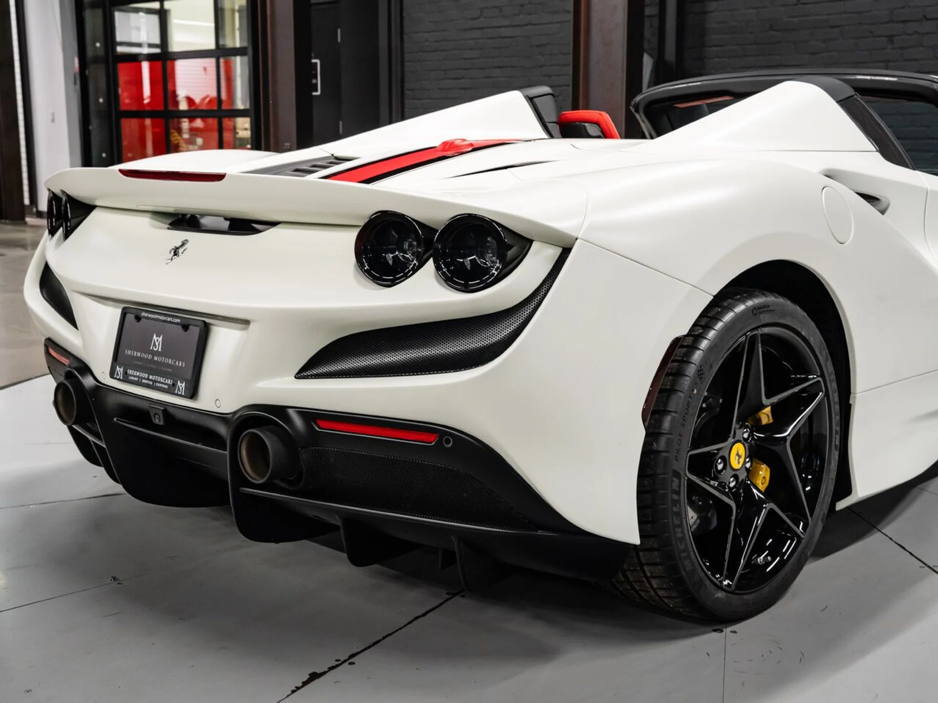 mph080_3009844709_ferrari_f8_spider_2022_adc36da2f5