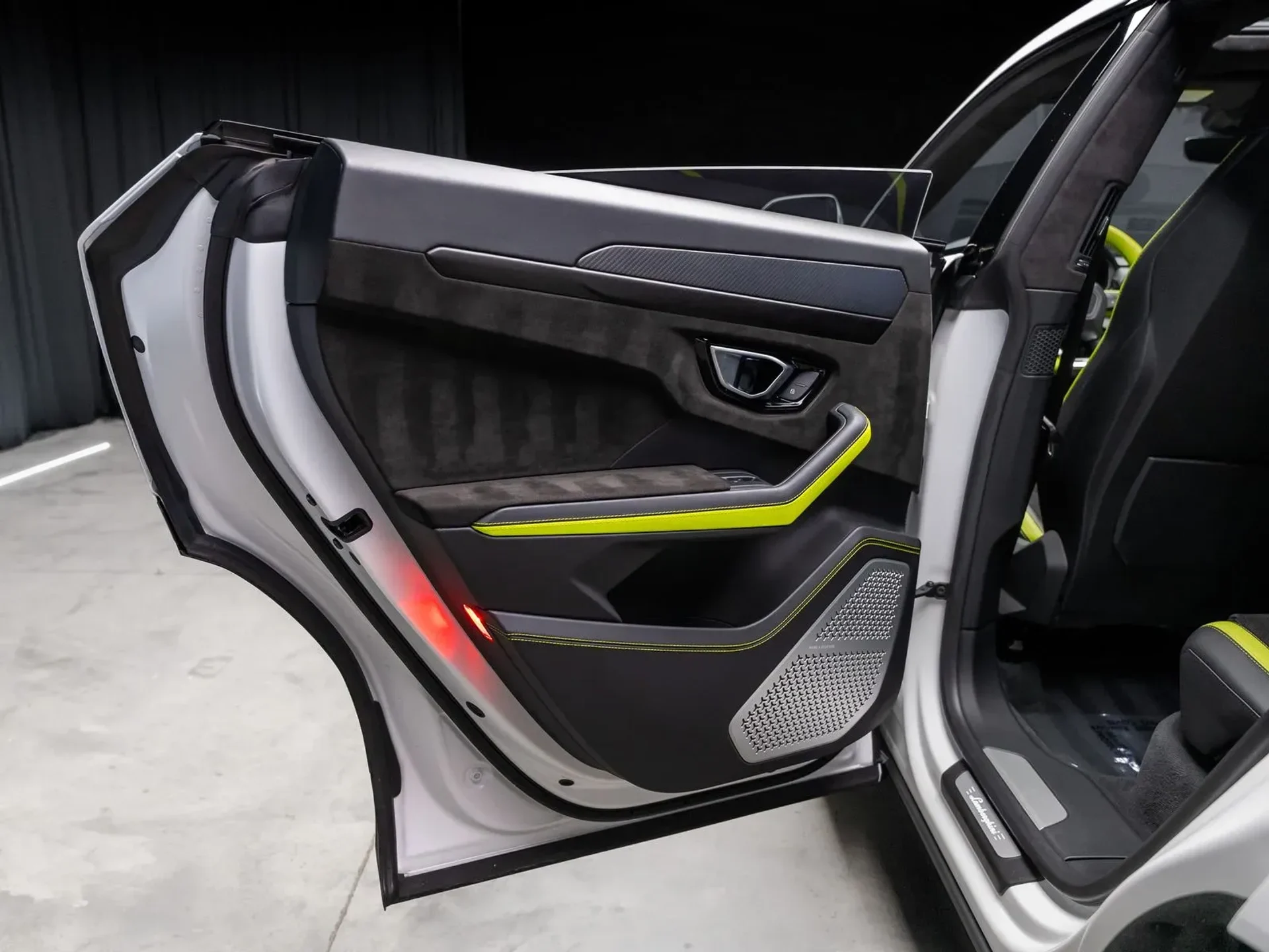 mph080_3031535073_a9627e0a_a5d1_4fd1_a7ae_e4e92e914ec3_92faf01cee