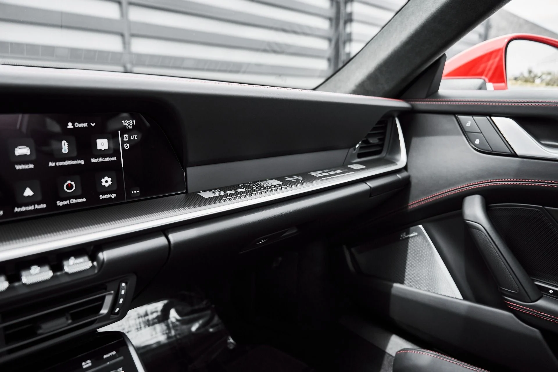 mph080_3033041955_Used_2024_Porsche_911_Turbo_S_1776446098_21a1c926ff