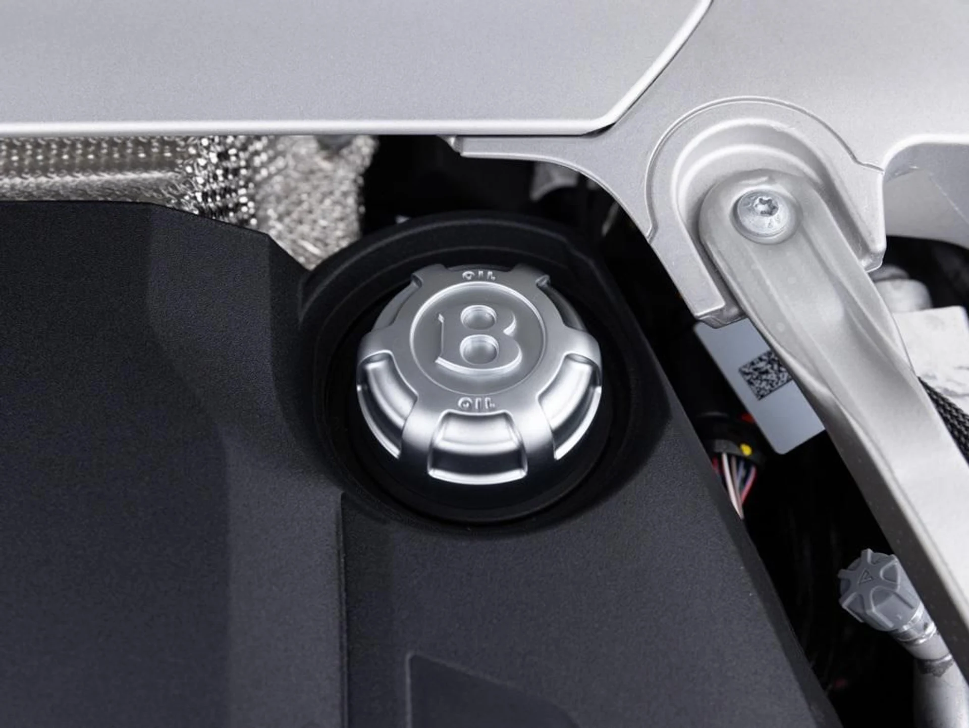 mph080_3057983805_403809833_67c2343a6b5617b02de637e6_448964a867