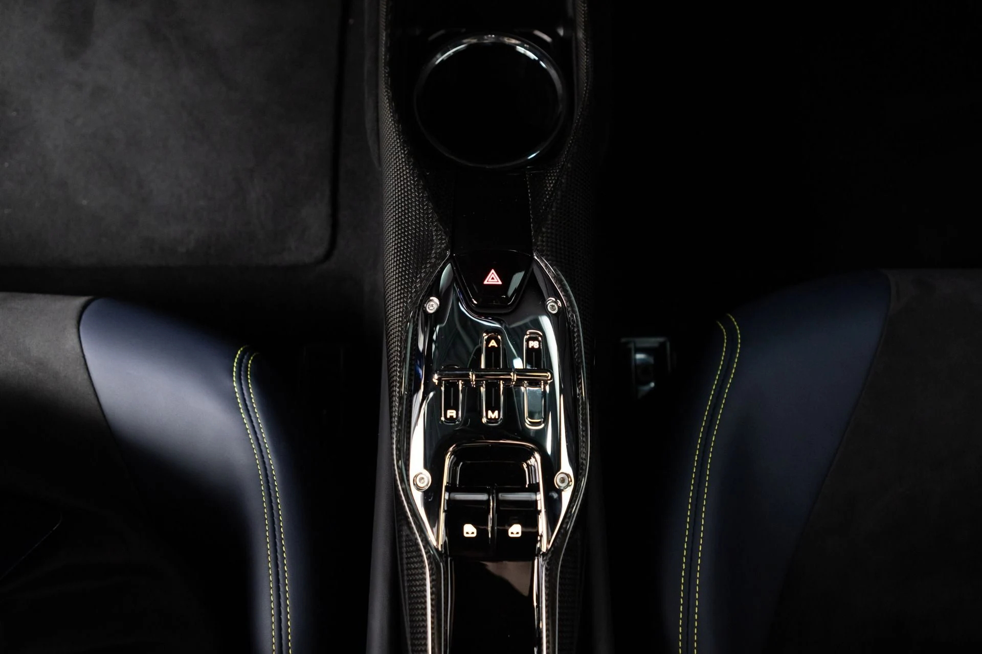 mph080_3163284106_Used_2025_Ferrari_296_GTB_1776367158_a5f71dab84