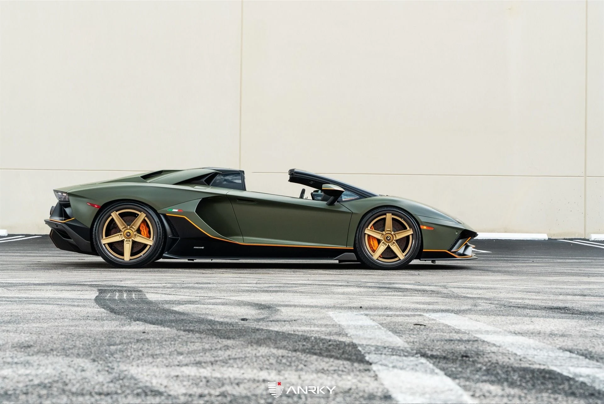 mph080_3192344818_13015_p81_l_4943e08944