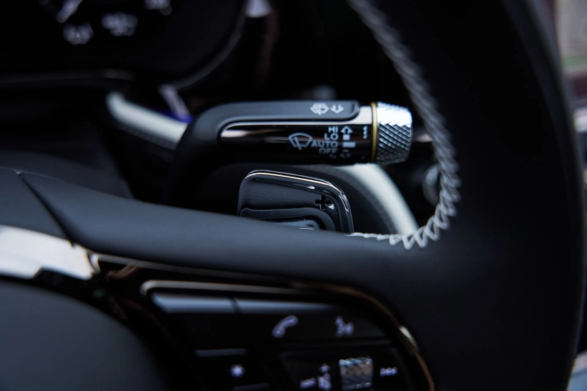 mph080_3200900020_Used_2025_Bentley_Flying_Spur_Speed_1793037914_00d7c82ac1