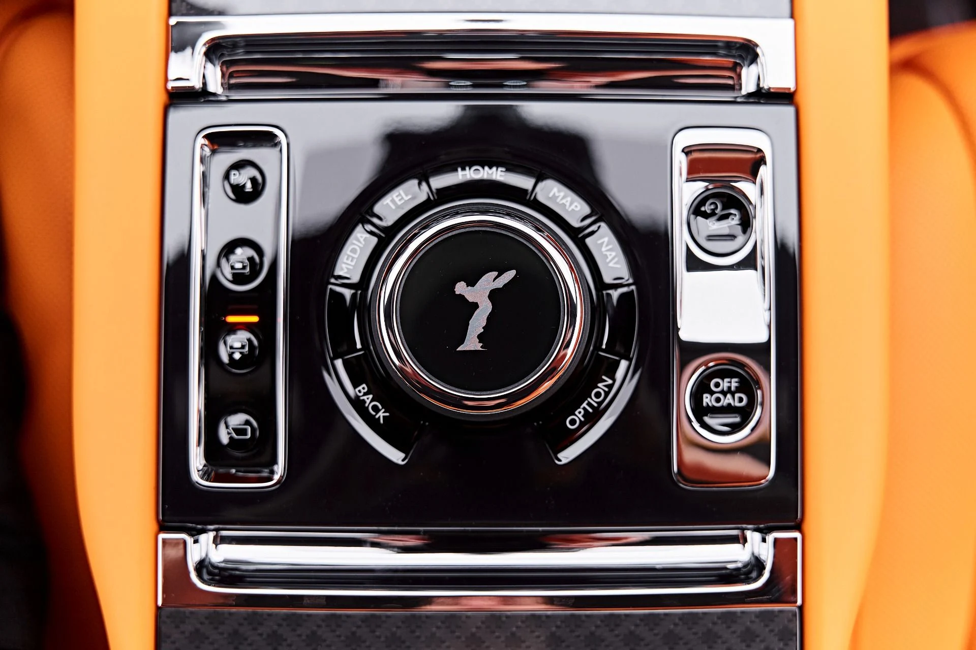 mph080_3223019062_Used_2026_Rolls_Royce_Cullinan_Black_Badge_1787961523_5f77788722