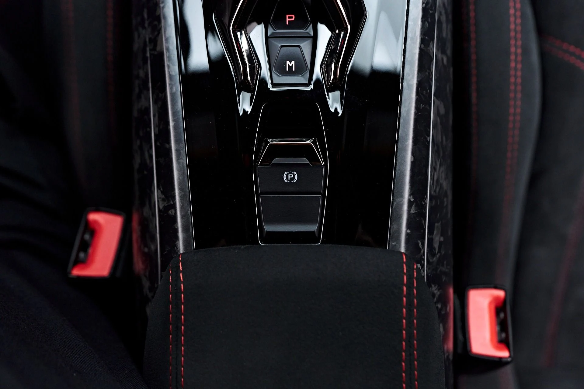 mph080_3405696785_Used_2018_Lamborghini_Huracan_Performante_1761069233_45564a0d13