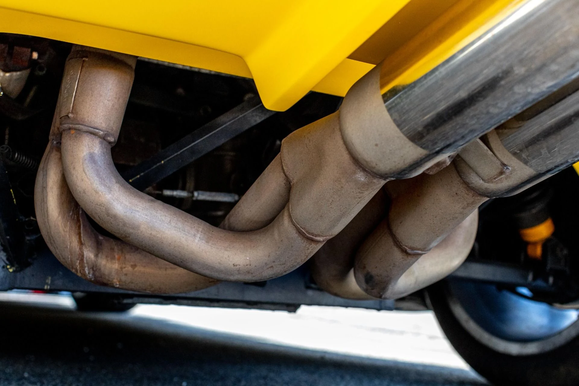 mph080_3541356648_Used_2001_Lamborghini_Diablo_VT_IMMACULATE_CONDITION_W_EXTENSIVE_CARBON_19_K_SERVICE_PERFORMED_1659125259_c3264b4b6c