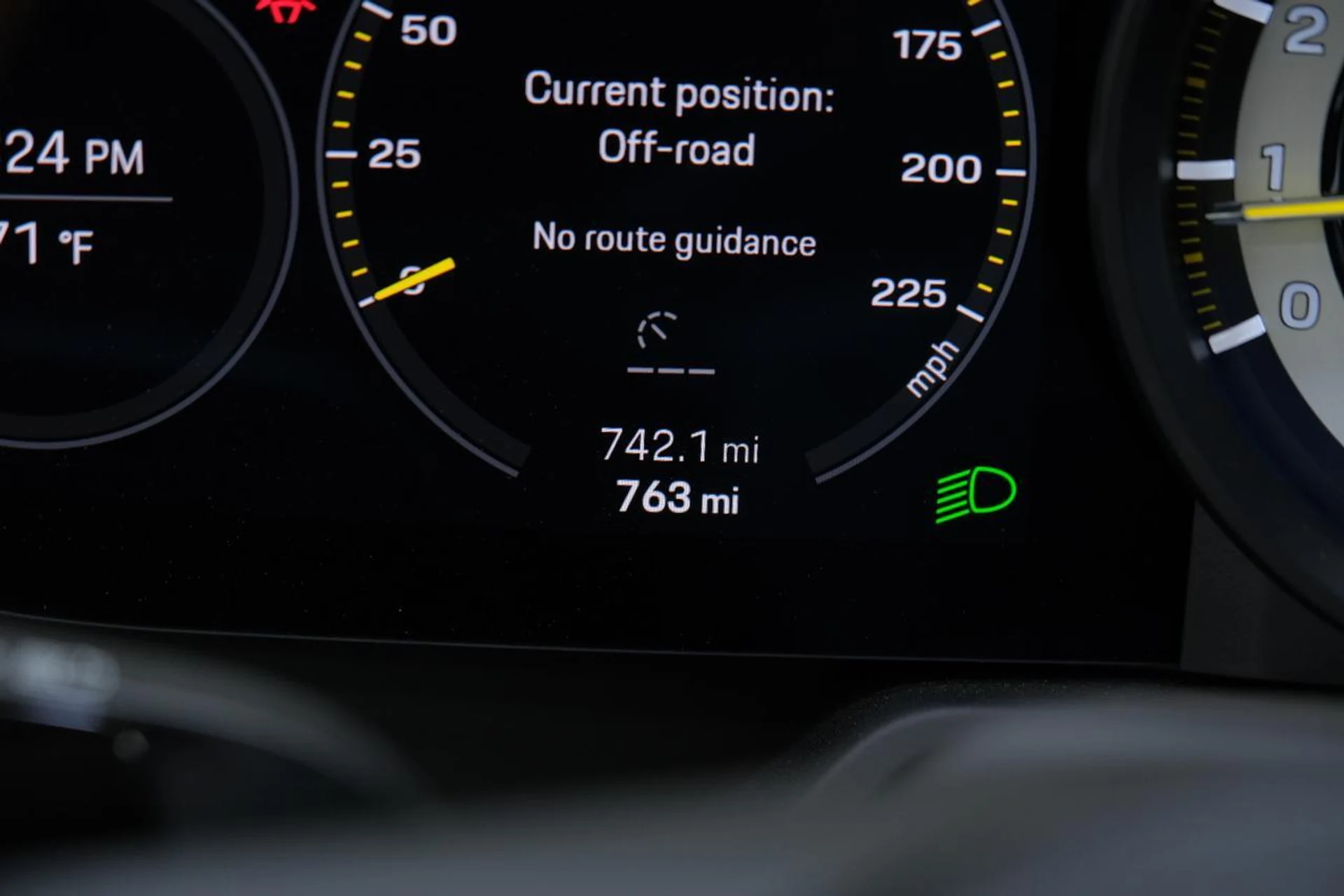 mph080_3557033201_2d360b81162bdb95914b242eab8a1234_2bb809613d